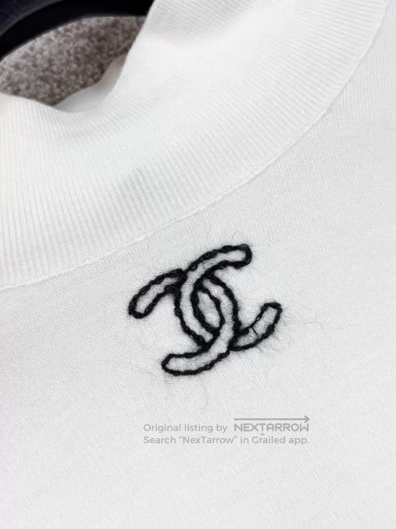 Chanel Chanel 25N Coco neige ski series white double C long-sleev Size XS / US 0-2 / IT 36-38 - 4 Thumbnail
