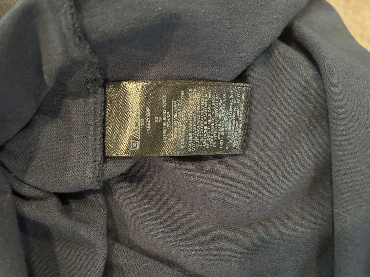 Gap × Yeezy Yeezy Gap Engineered by Balenciaga Dove long sleeve navy Size US XS / EU 42 / 0 - 4 Thumbnail