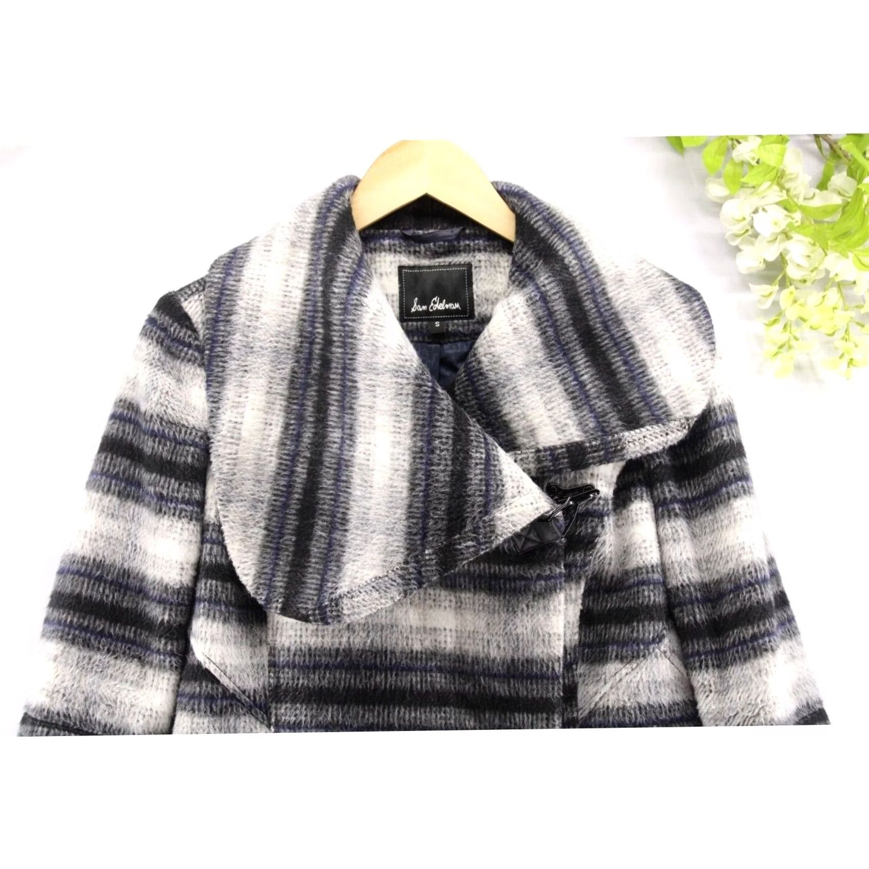Sam Edelman VINTAGE Sam Edelman Coat Wool Blend Plaid Overcoat Women S Black Grey White Multi Pattern Casual Travel Size S / US 4 / IT 40 - 3 Thumbnail