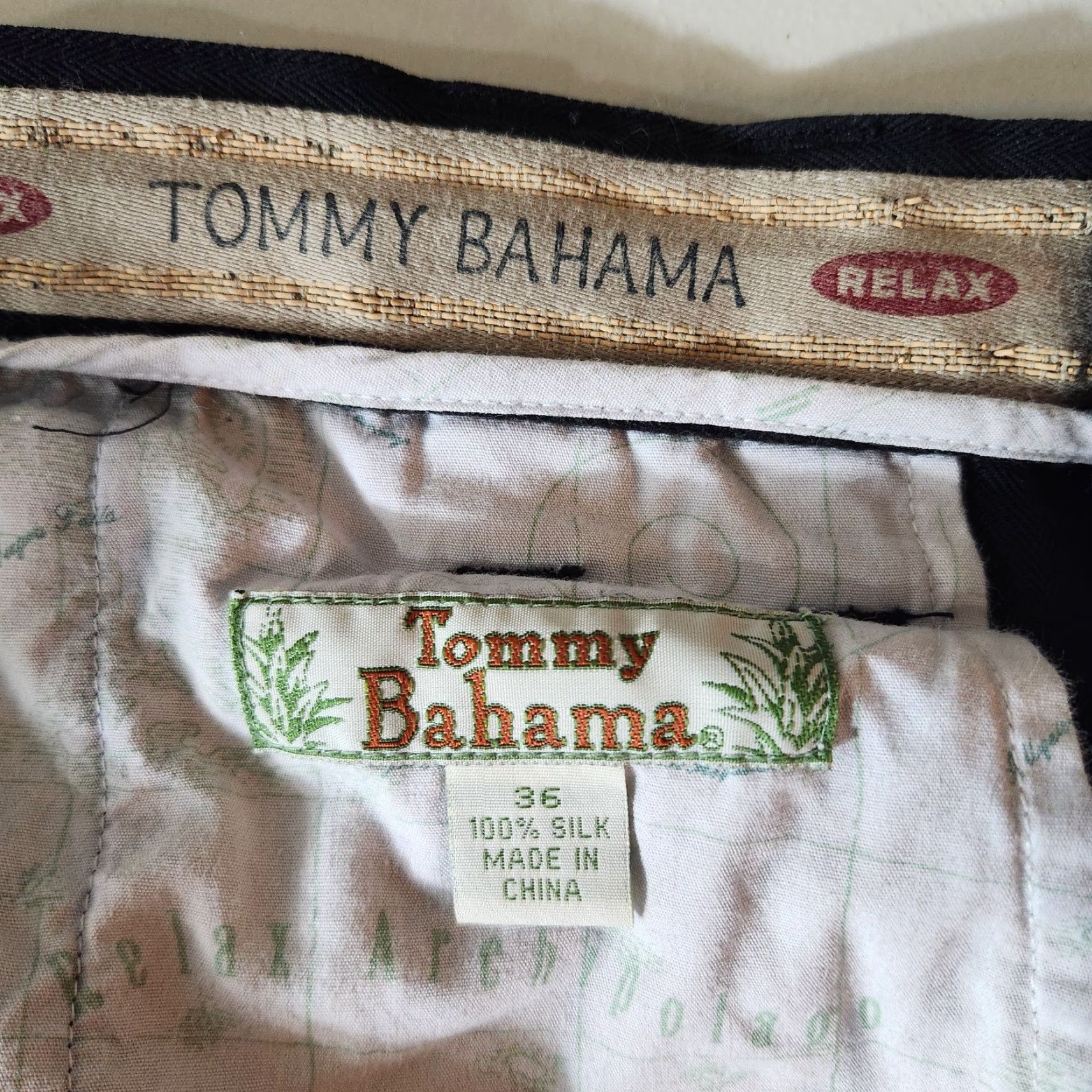 Tommy Bahama Tommy Bahama Mens Dress Pants |36| Black 100% Silk Pleated Front Pockets Belt Loops Straight Inseam 30" Size US 36 / EU 52 - 5 Thumbnail
