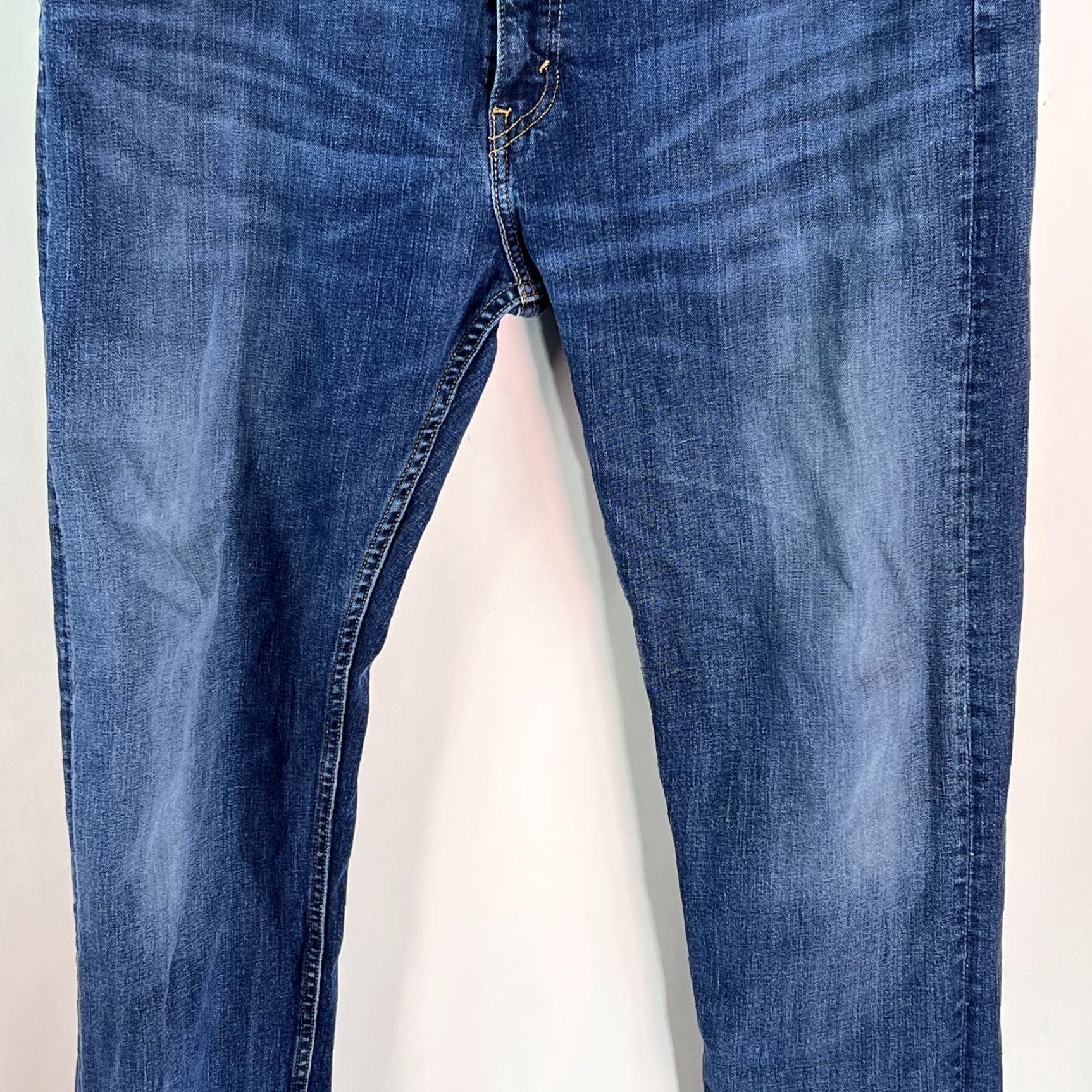 Levi's Levi's Jeans Mens Mid Rise Classic Straight Leg 505 Stretch Blue Denim 40X32 Regular Belt Loops 5-Pocket Design Mens Size US 40 / EU 56 - 4 Thumbnail
