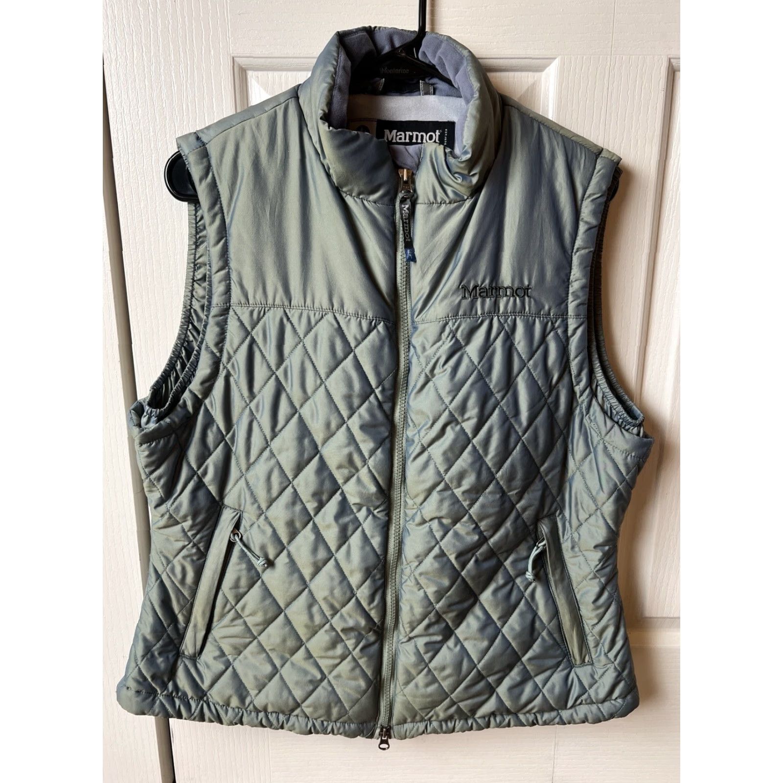 Marmot VINTAGE Marmot Vest Women Large Satin Green Kitzbuhel Full Zip Diamond Quilted Puffer Size L / US 10 / IT 46 - 2 Thumbnail