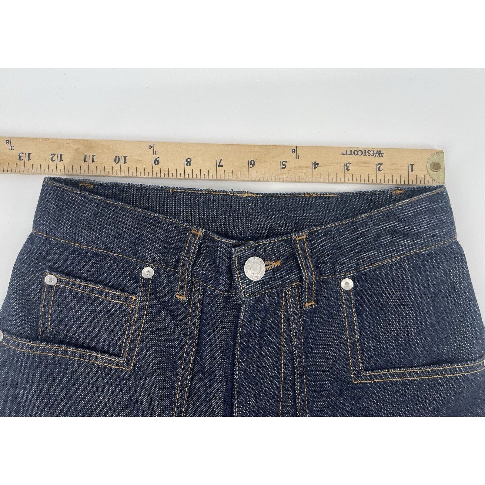 Helmut Lang NWOT Helmut Lang Raw Denim Indigo Patch Pocket Jeans 2017 Me Size US 26 / EU 42 - 3 Thumbnail