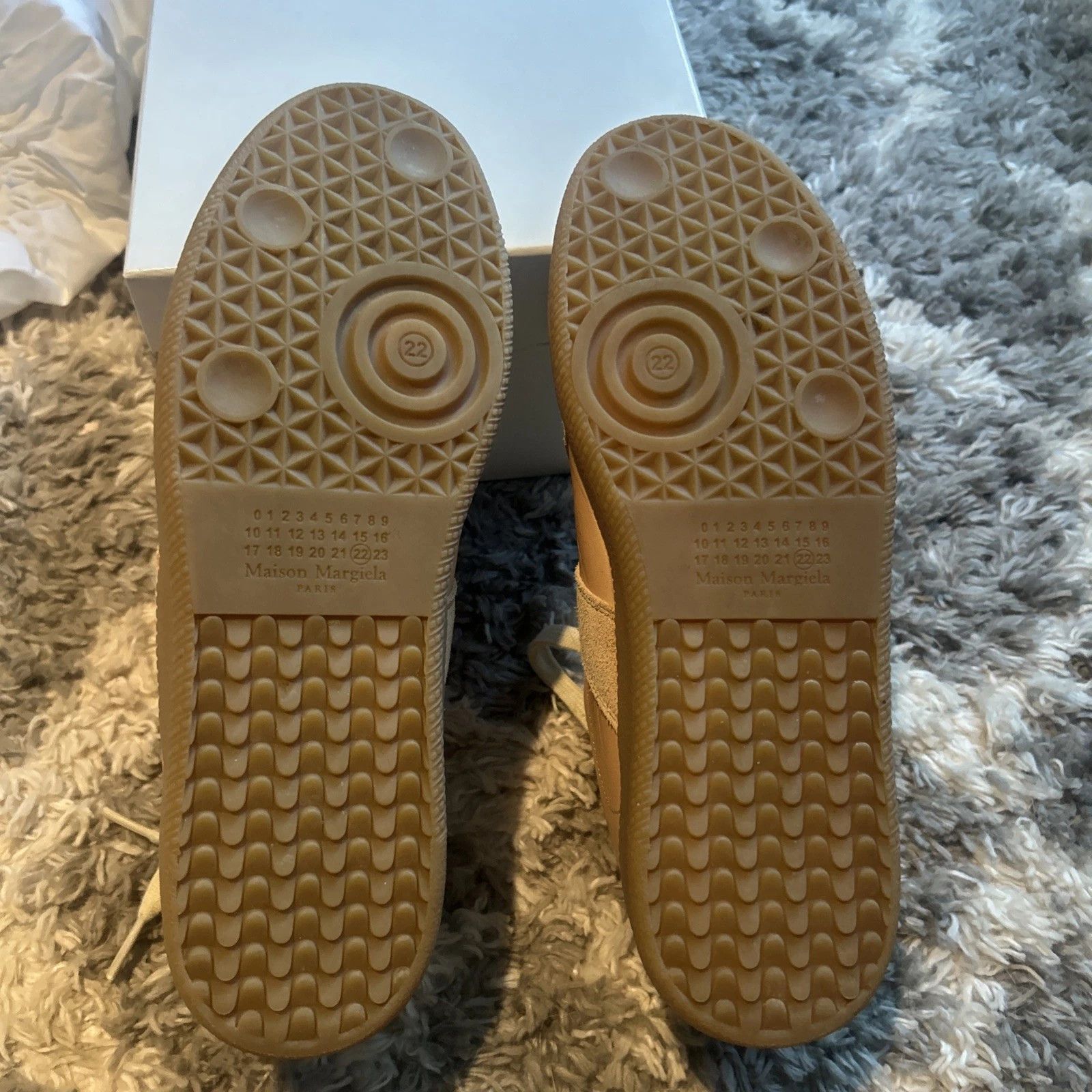 Maison Margiela GAT Replica Brown 8 41 Low Top Suede