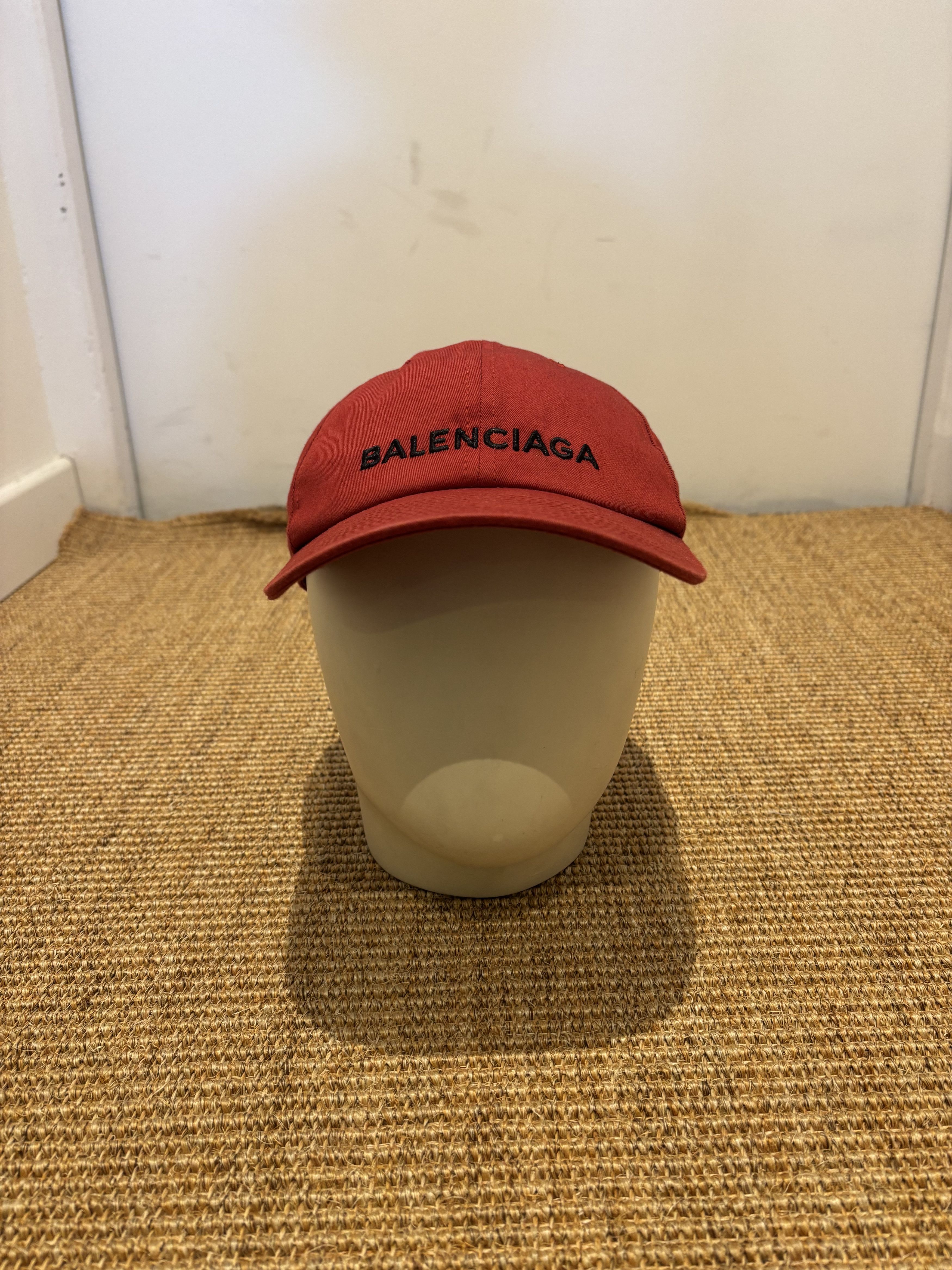 Balenciaga Casquette six pannels Balenciaga bordeau en tbe Size ONE SIZE - 7 Thumbnail