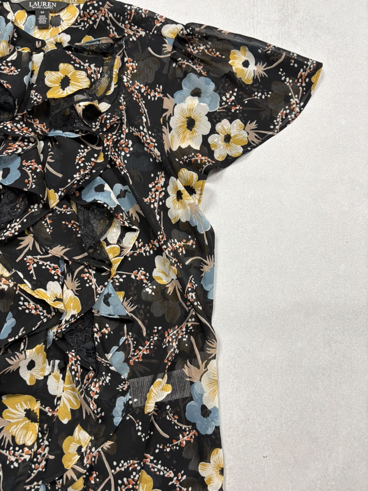 Polo Ralph Lauren Lauren Ralph Lauren Floral Ruffle Blouse Sheer M Black Label Size M / US 6-8 / IT 42-44 - 3 Thumbnail