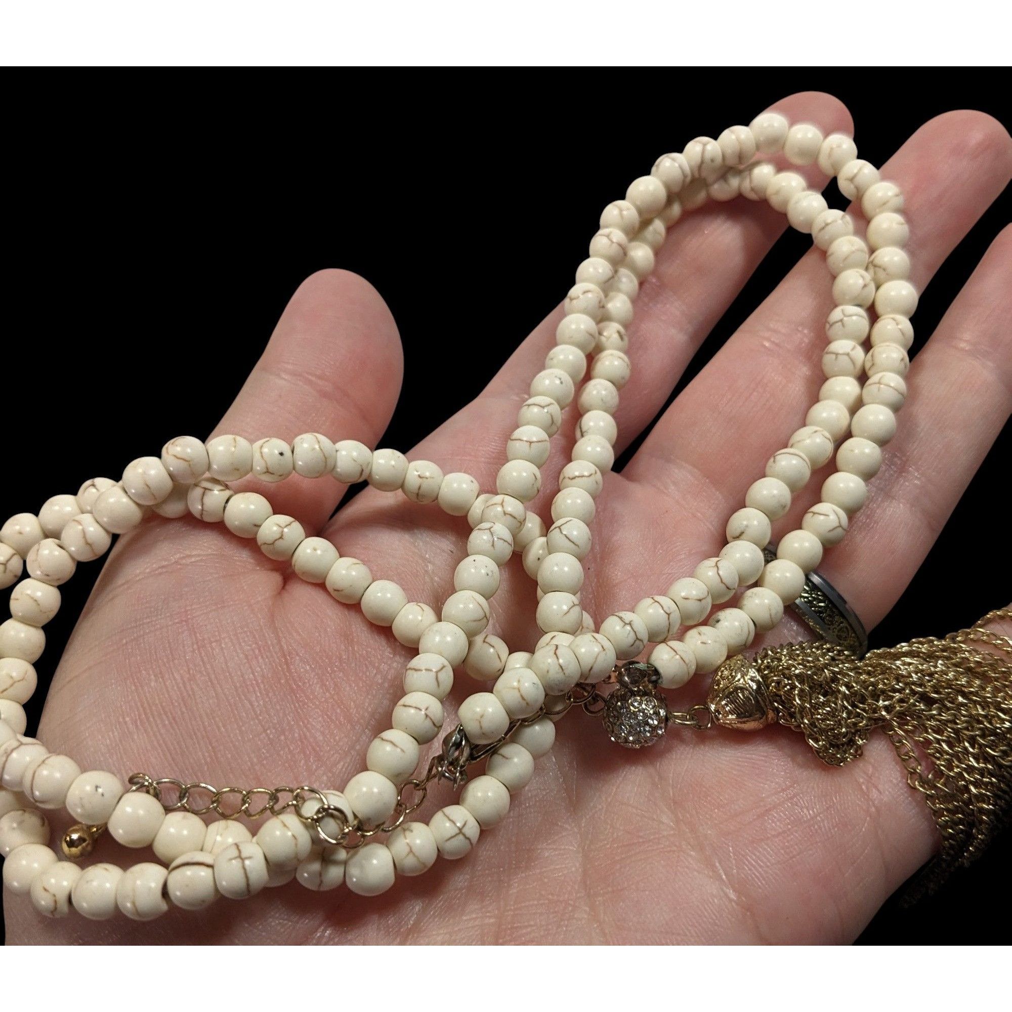 Other Boho Chic Howlite Beaded Necklace With Gold Tone Tassel And Size ONE SIZE - 4 Thumbnail