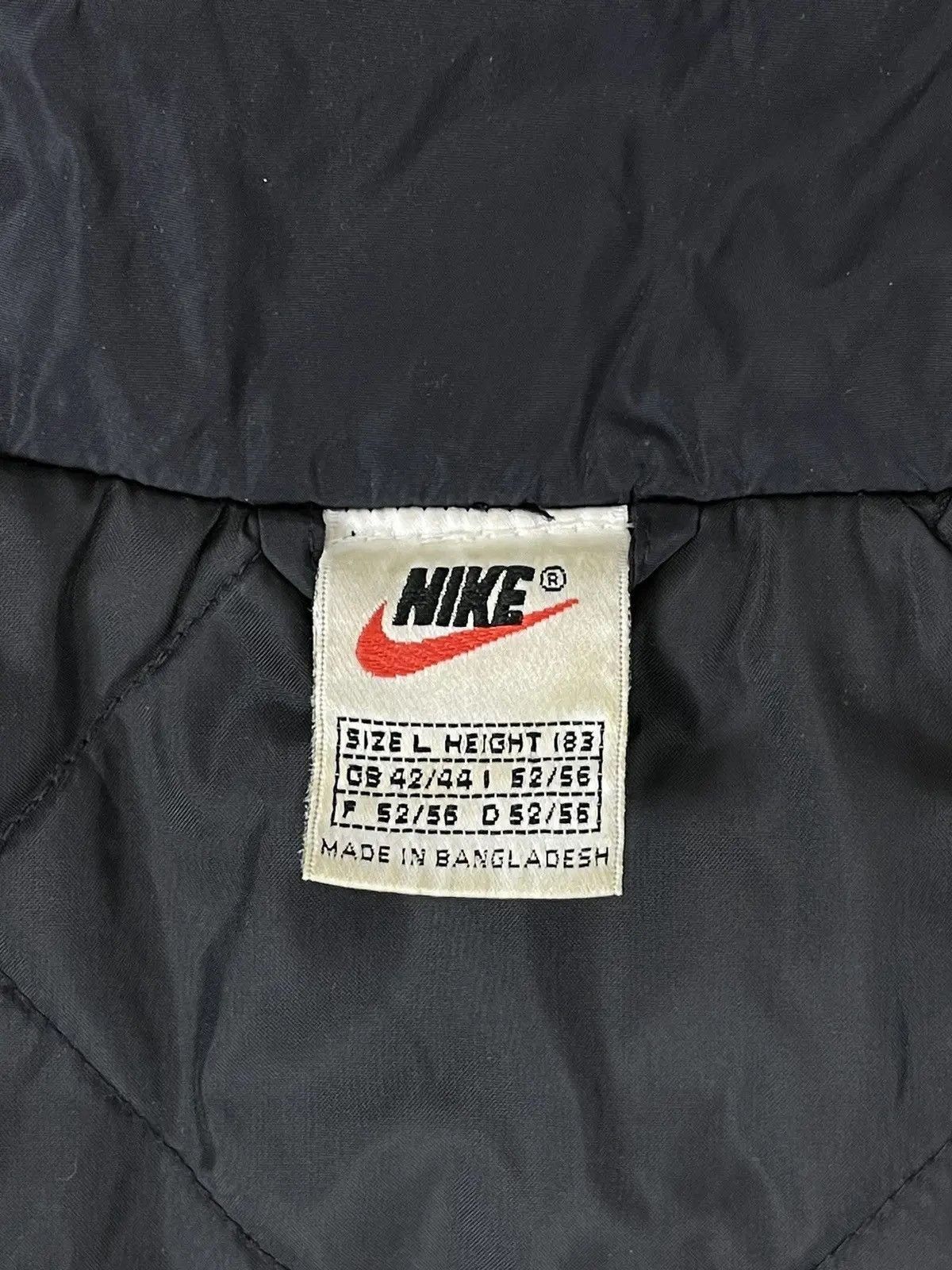Nike Vintage 90s Nike Oversized Jacket Big Swoosh Streetwear Size US L / EU 52-54 / 3 - 7 Thumbnail