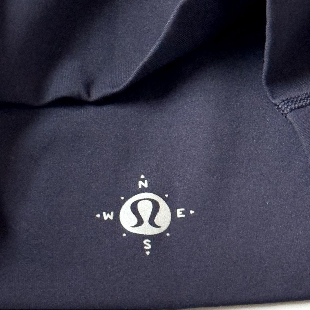 Lululemon Lululemon Highest Times Legging Naval Blue Mesh Size 27" / US 4 / IT 40 - 4 Thumbnail