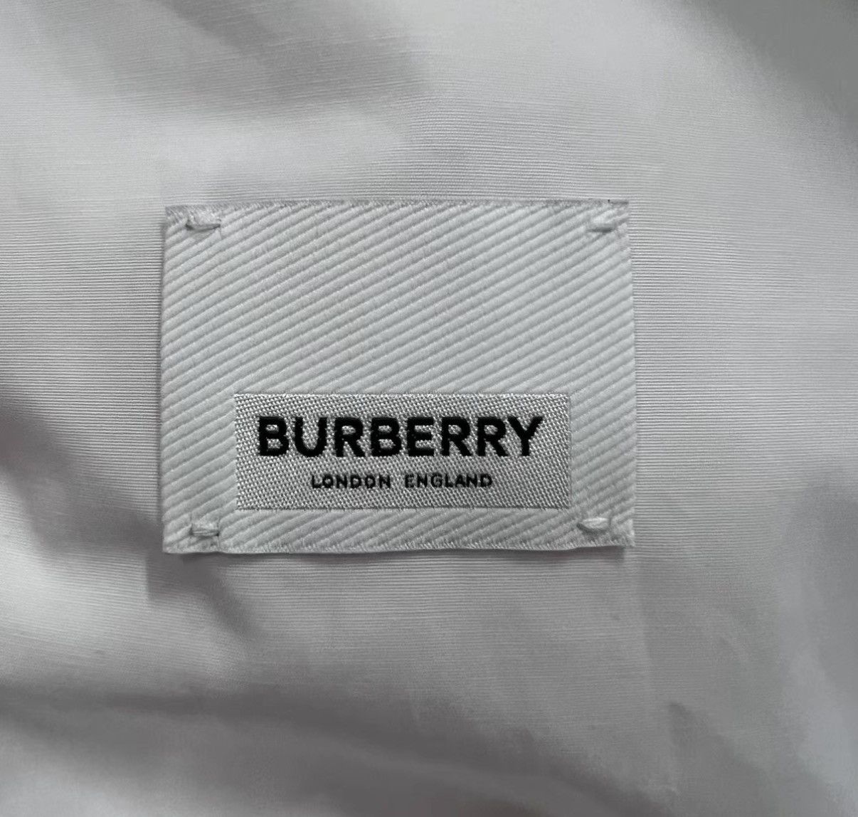 Burberry Burberry 23 White Drawstring Hooded Jacket J41 Size S / US 4 / IT 40 - 3 Thumbnail