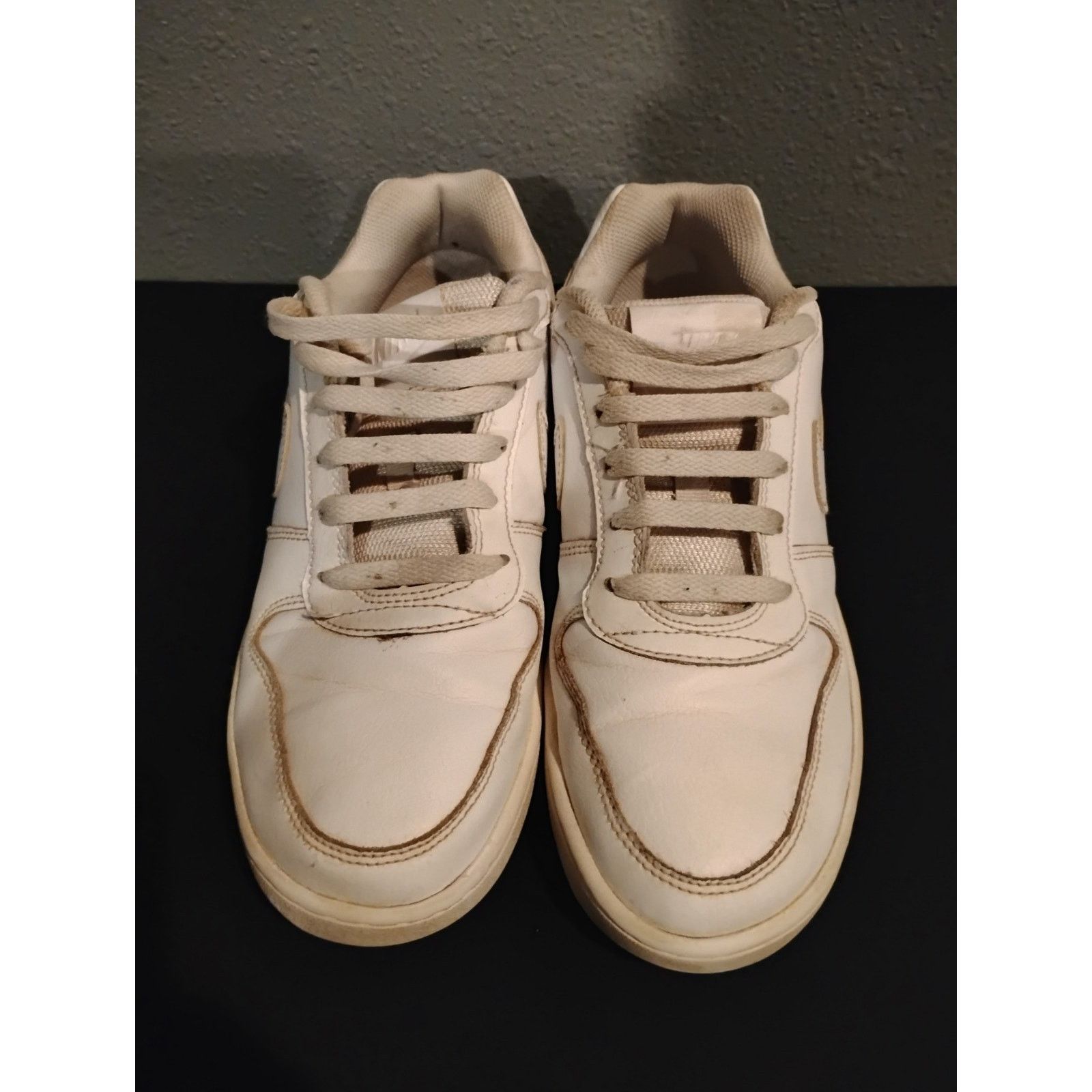Nike (8) Nike Ebernon White Leather Low Cut Sneakers Size US 8 / IT 38 - 9 Thumbnail