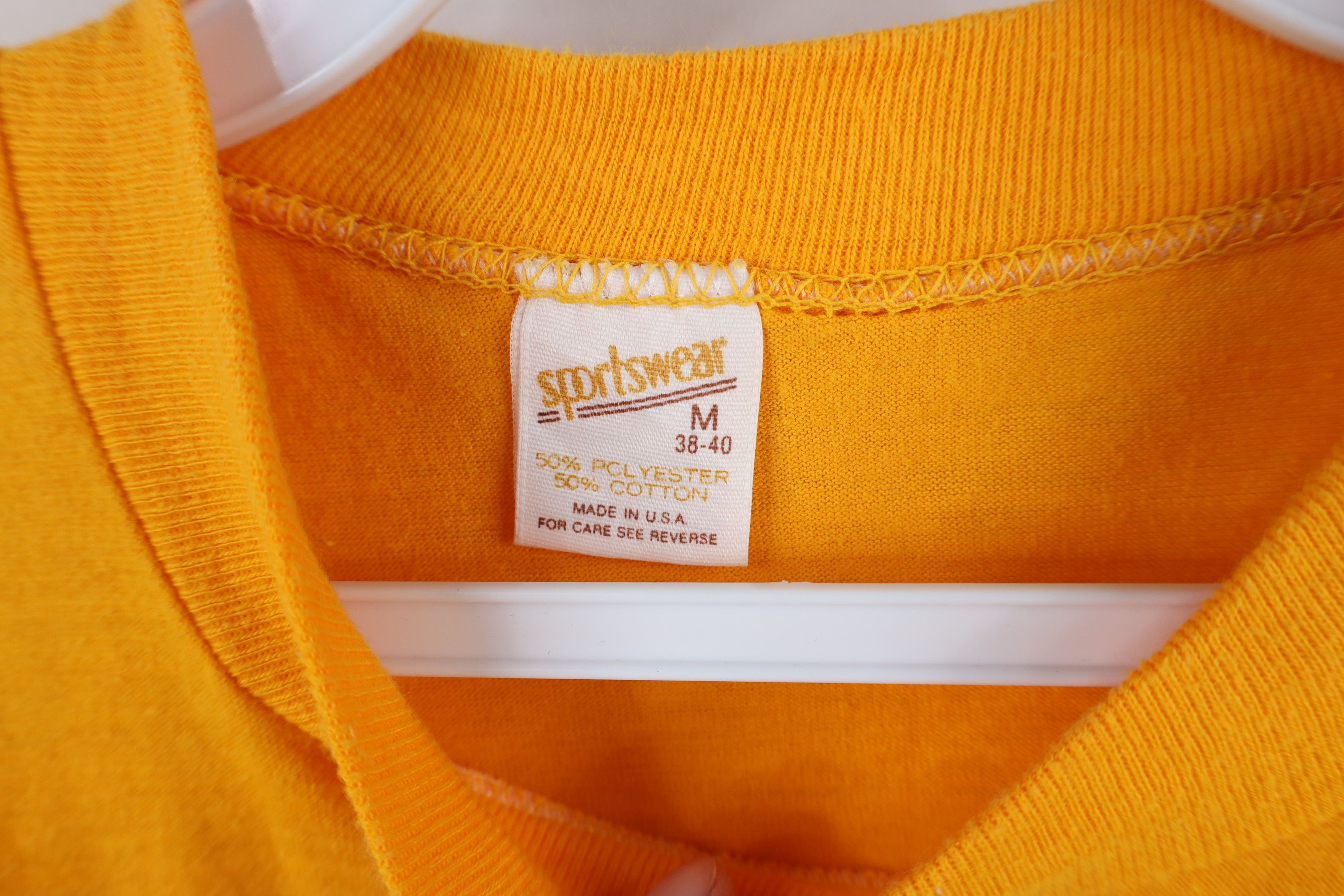 Vintage Vintage 80s High School 20th Reunion T-Shirt Gold USA Size M / US 6-8 / IT 42-44 - 8 Thumbnail