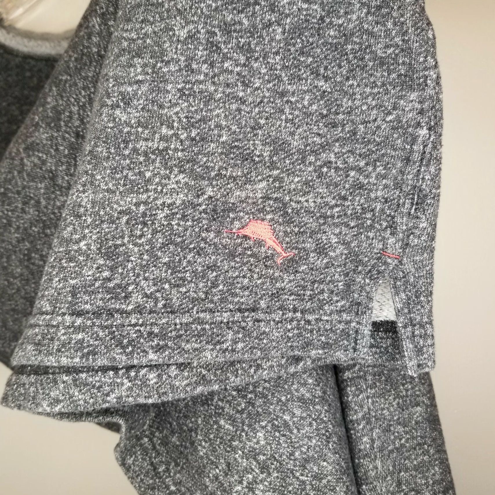 Tommy Bahama Tommy Bahama Sweater Gray Long Sleeve Pullover Size L Mens Size US L / EU 52-54 / 3 - 2 Thumbnail