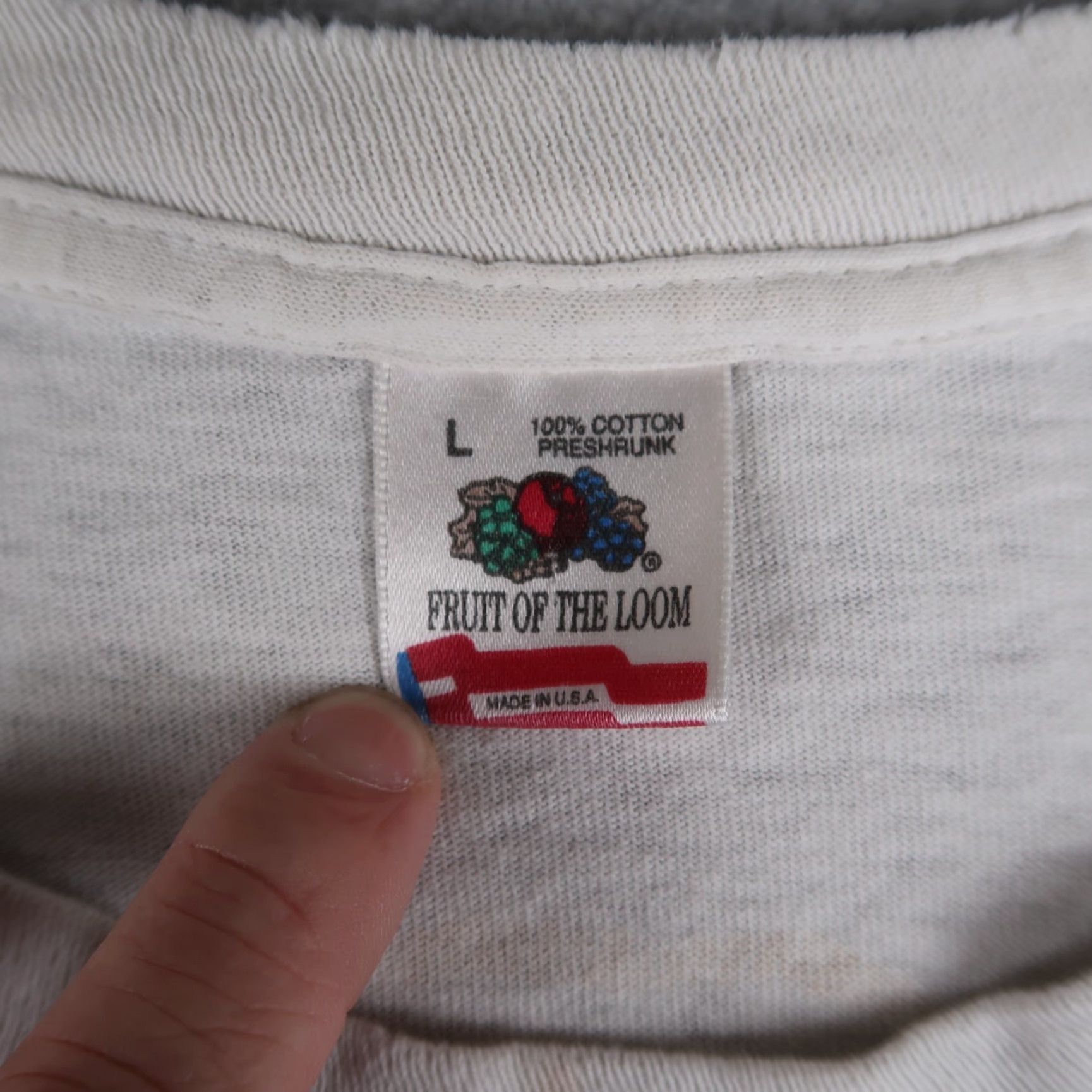 Fruit Of The Loom VINTAGE 90s T-Shirt Lifeguard Tough Job Somebody Gotta Do It Single Stitch Fruit of the Loom White Cotton Graphic Print Crew Neck Short Sleeve Men's L Size US L / EU 52-54 / 3 - 5 Thumbnail