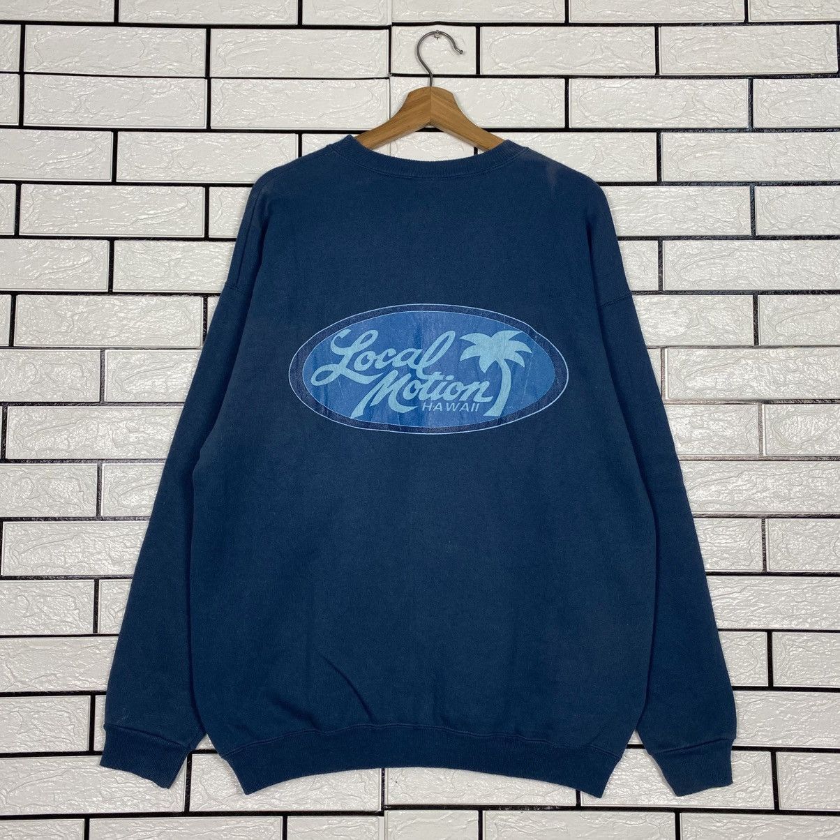 Vintage 📌Vintage Sweatshirt Local Motion Hawaii Big Logo Made in Usa Size US L / EU 52-54 / 3 - 9 Thumbnail