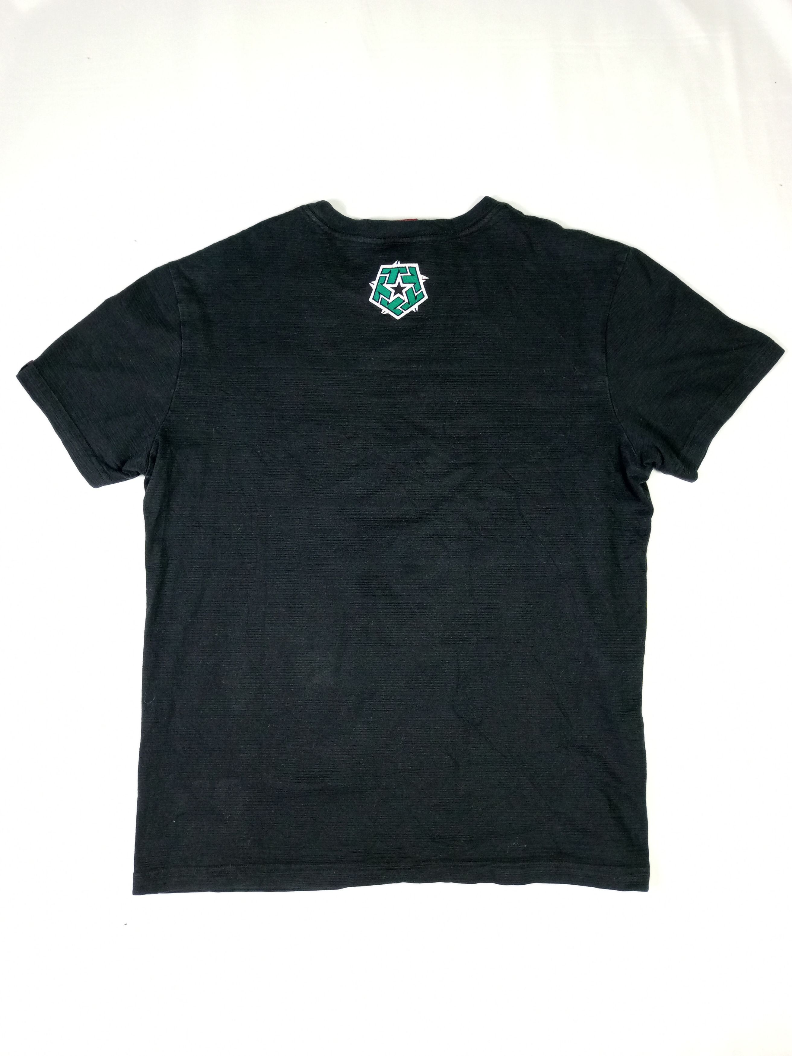 Tribal Streetwear Tribal Street Wear Y2k t-shirt Size US L / EU 52-54 / 3 - 14 Thumbnail