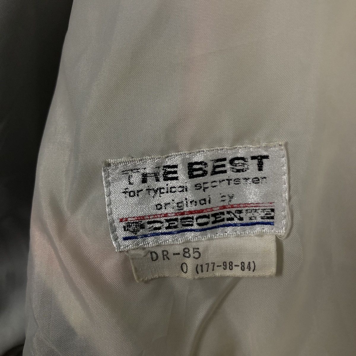 Japanese Brand 🔥Vintage Nylon Bomber Jacket Descente Sportswear Size US S / EU 44-46 / 1 - 17 Thumbnail