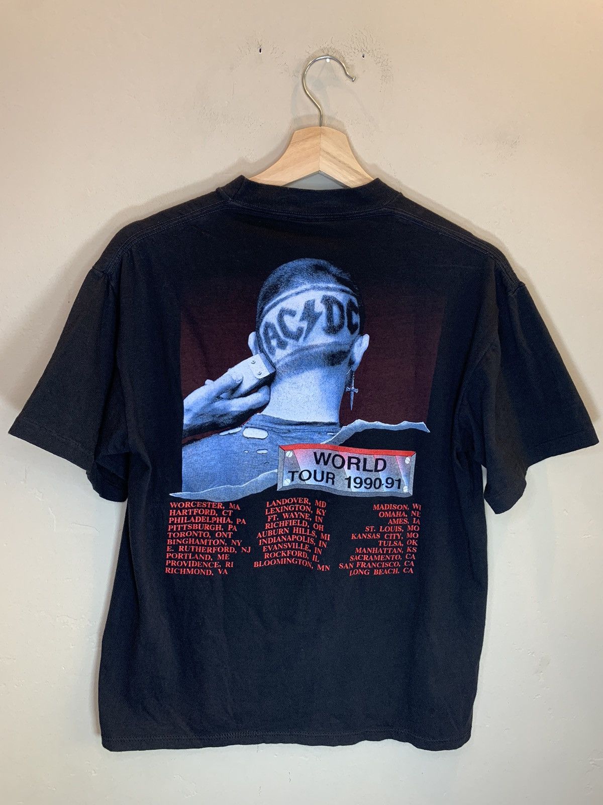 Band Tees RARE* Vintage 1990 AC/DC The Razors Edge Haircut Art T-Shirt Size US L / EU 52-54 / 3 - 2 Thumbnail