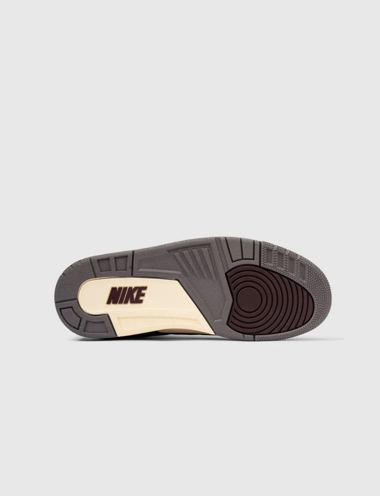 A Ma Maniere × Jordan Brand Jordan 3 Retro OG SP A Ma Maniére While You Were Sleeping Size US 14 / EU 47 - 5 Thumbnail