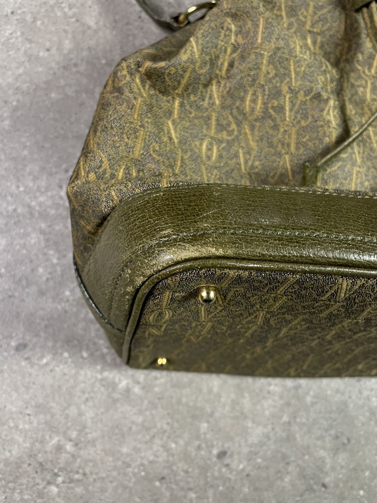 Valentino × Vintage Vintage 90s Valentino Garavani Bucket Bag Size ONE SIZE - 3 Thumbnail