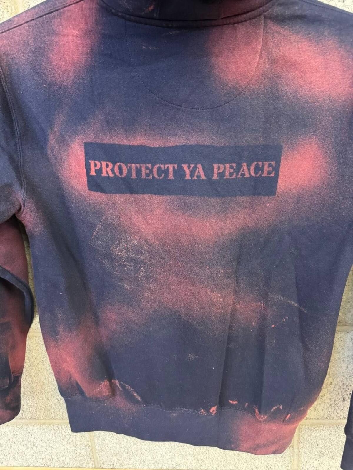 Other God Is Good Protect Ya Peace Hoodie M Black Streetwear Size US M / EU 48-50 / 2 - 3 Thumbnail