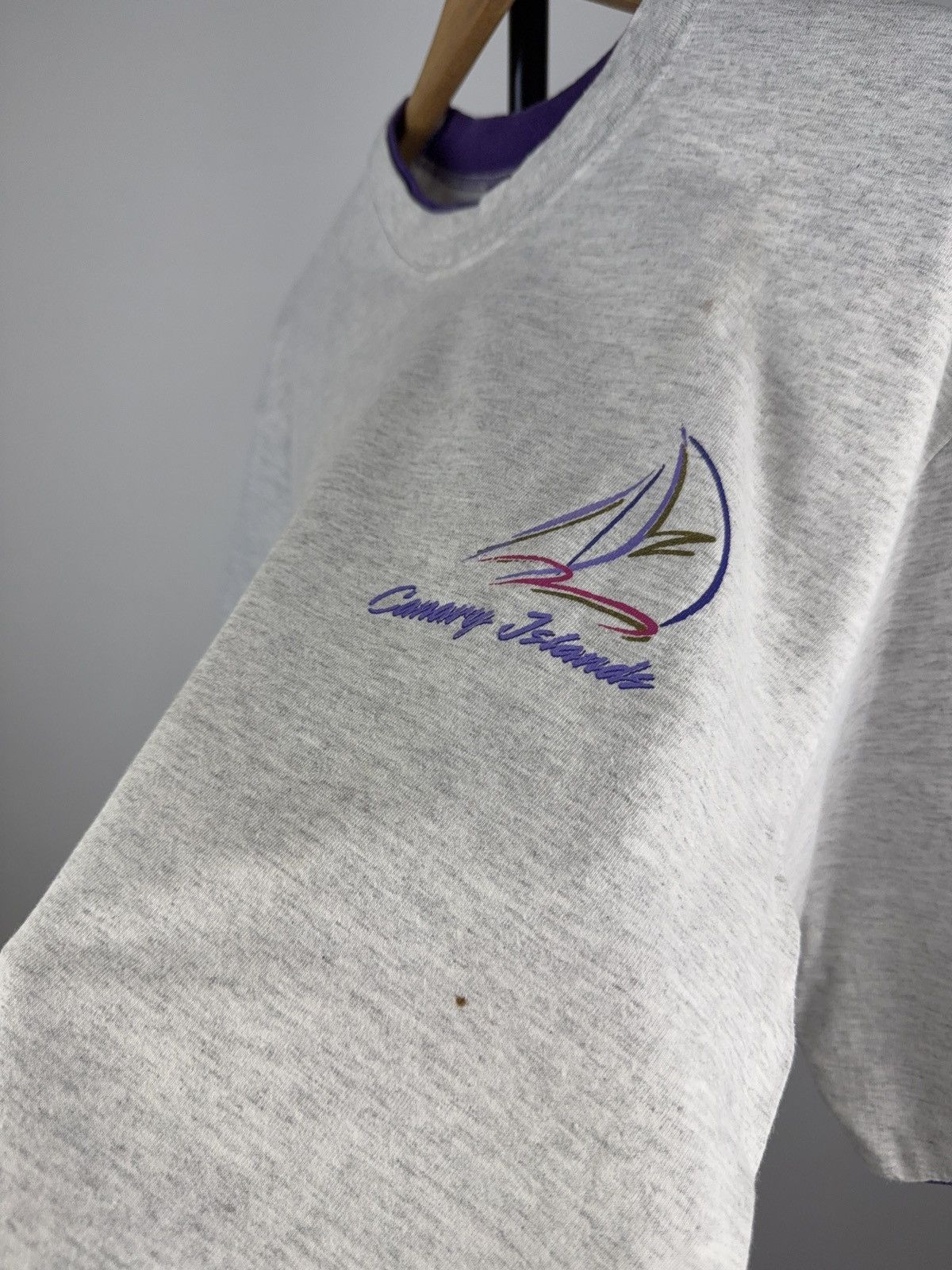 Vintage Vintage 90s Retro Canary Islands Travel Graphic USA Tee Size US L / EU 52-54 / 3 - 4 Thumbnail