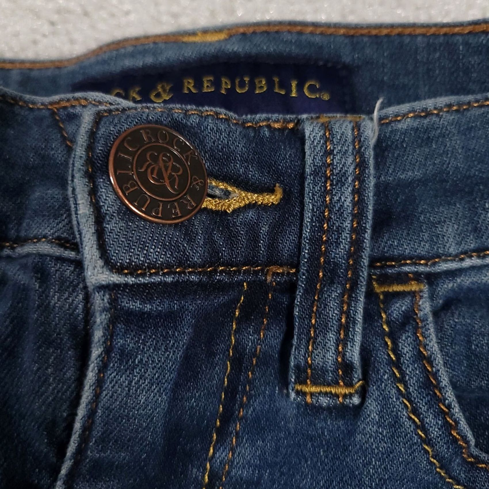 Vintage Rock & Republic Jeans Womens 6 Skinny Stretch Denim Medium Wash Studded Pocket Blue Size 28" / US 6 / IT 42 - 5 Thumbnail