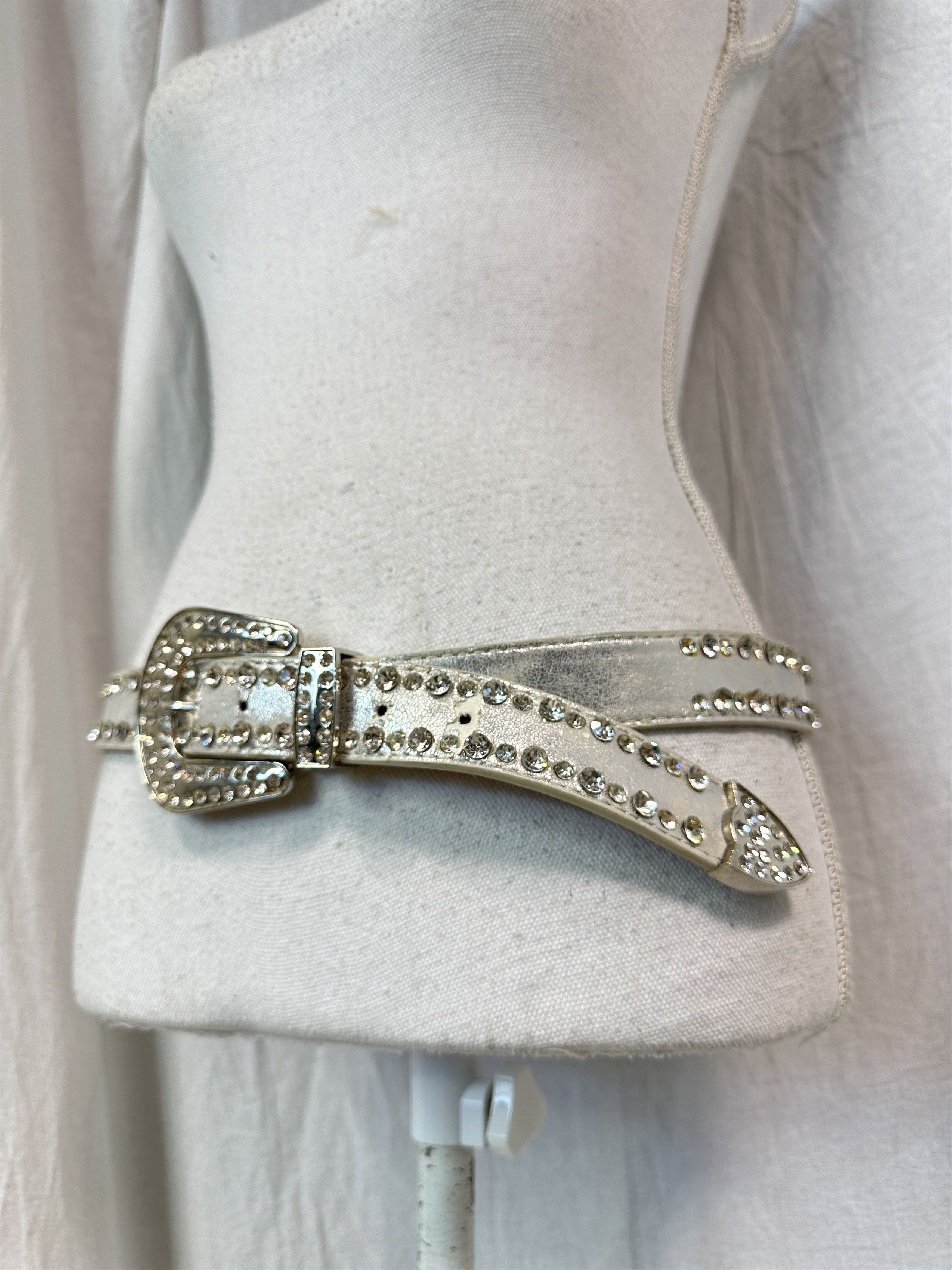 Vintage Vintage Avant Garde Rhinestones Silver Belt 00s Size ONE SIZE - 1 Thumbnail