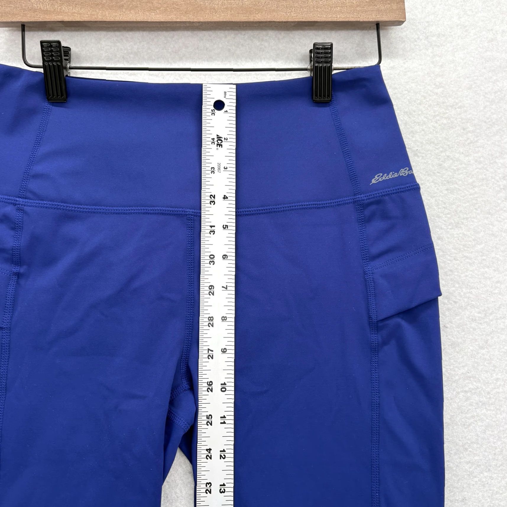 Eddie Bauer VINTAGE Eddie Bauer Guide Trex Shorts Womens M Blue Compression 8 Inch Hiking Gym Size 32" / US 10 / IT 46 - 7 Thumbnail