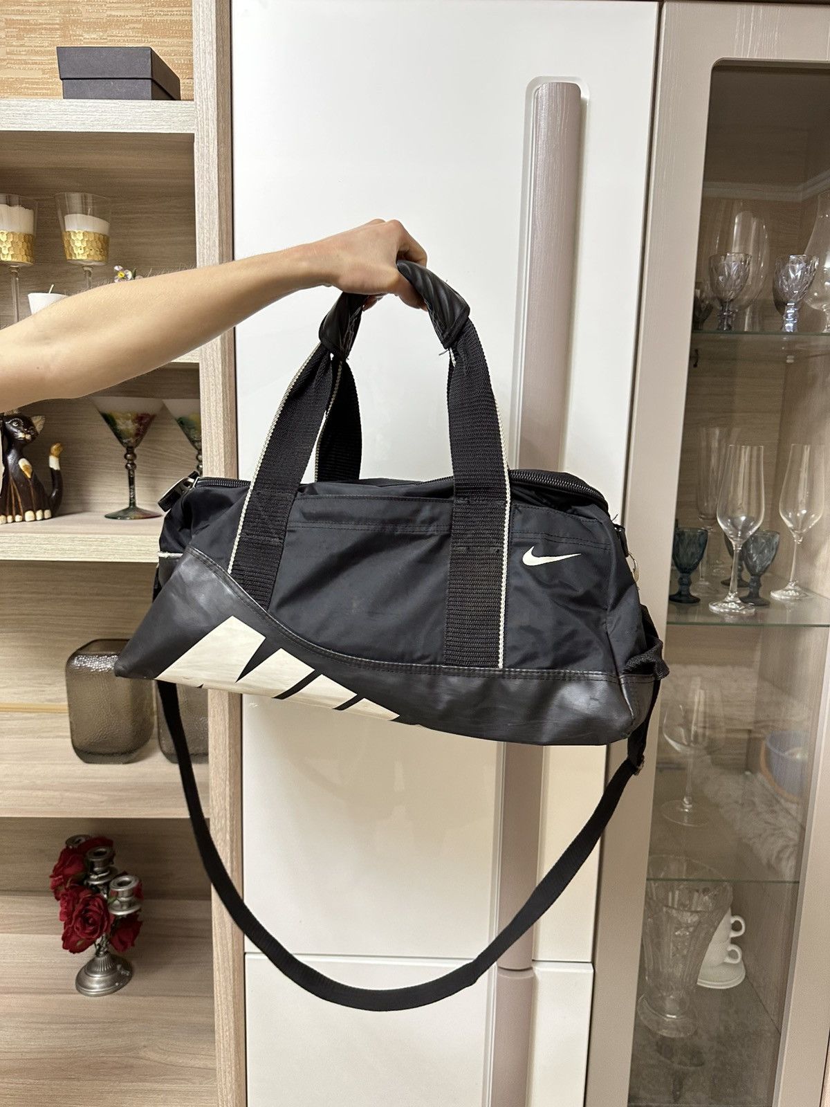 Nike Vintage 90s Nike Crazy Sport Bag Luggage Black Shoulder Bag Size ONE SIZE - 2 Thumbnail