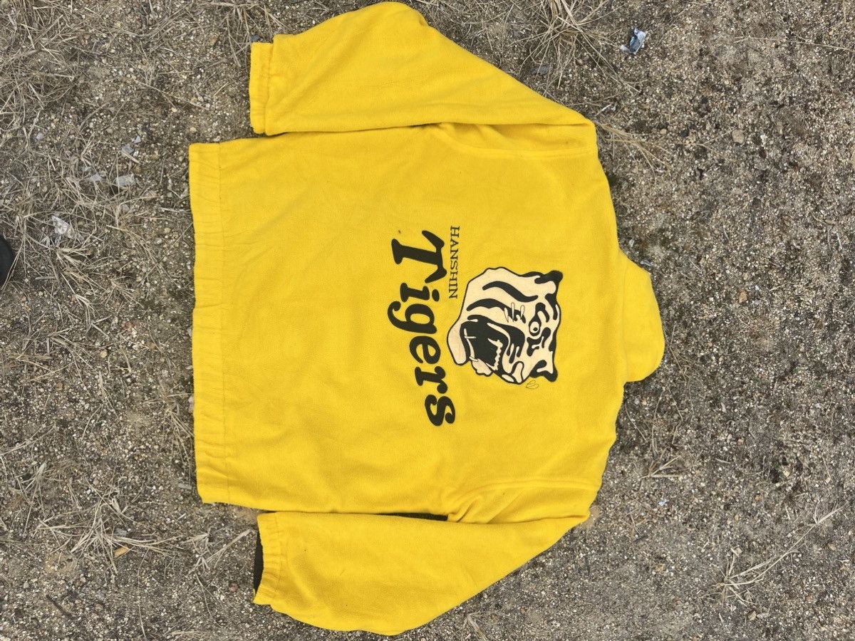 Japanese Brand × Vintage Vintage Sunfaded Revisable Hansin Tiger Size US L / EU 52-54 / 3 - 8 Thumbnail