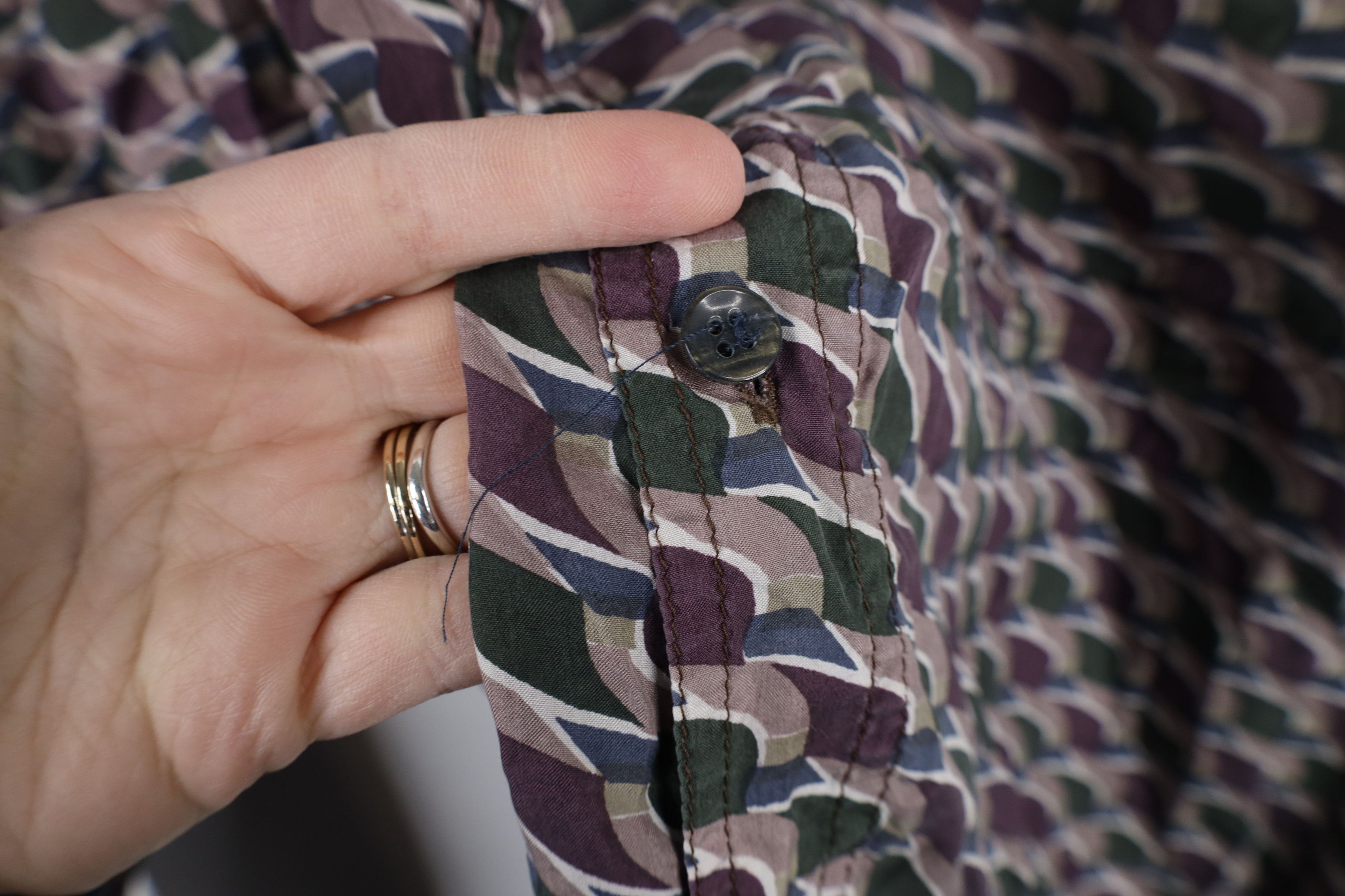 Vintage Vintage 90s Streetwear Long Sleeve Collared Button Shirt Size US L / EU 52-54 / 3 - 5 Thumbnail