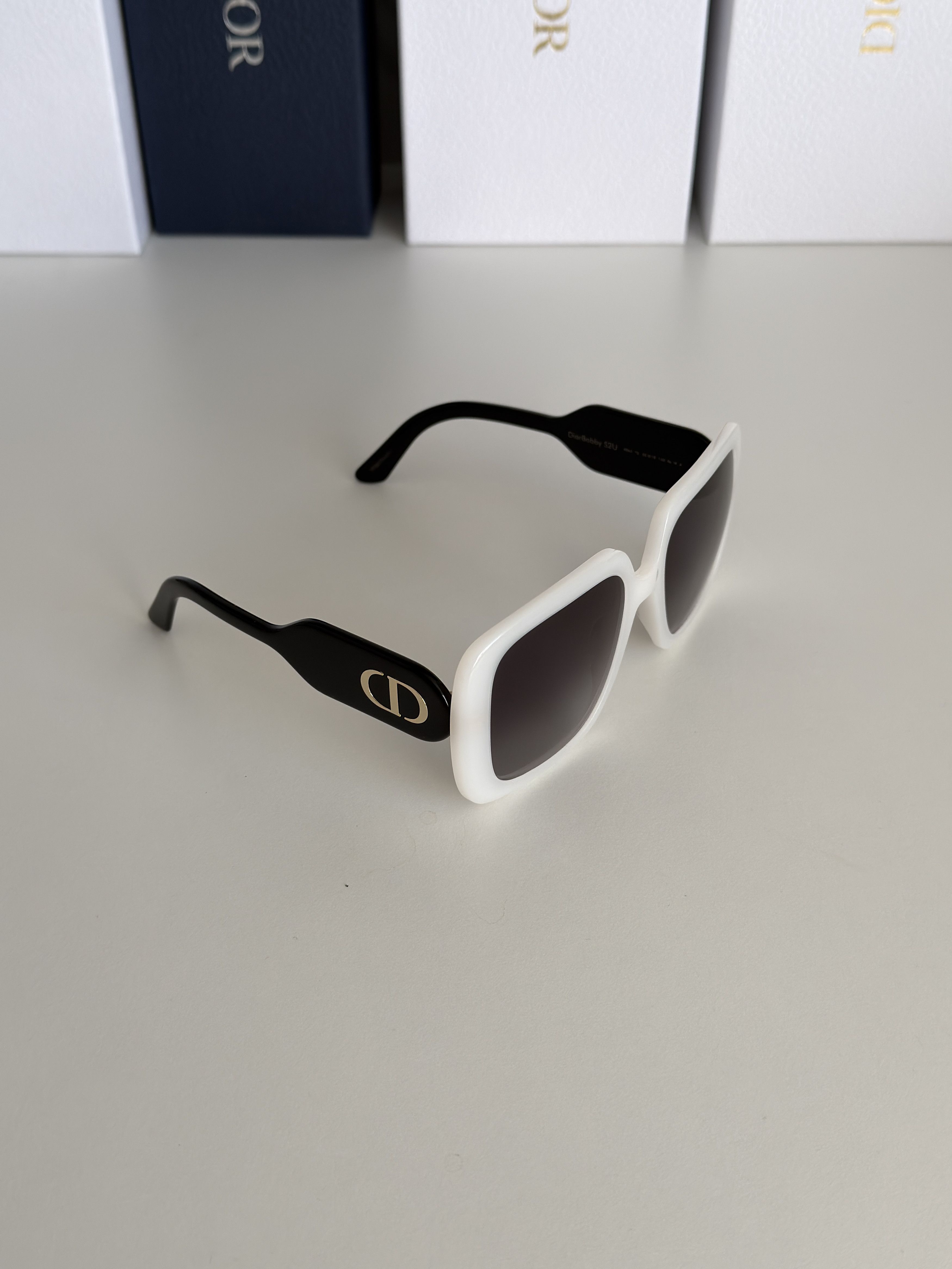 Dior Dior Bobby Sunglasses Size ONE SIZE - 7 Thumbnail