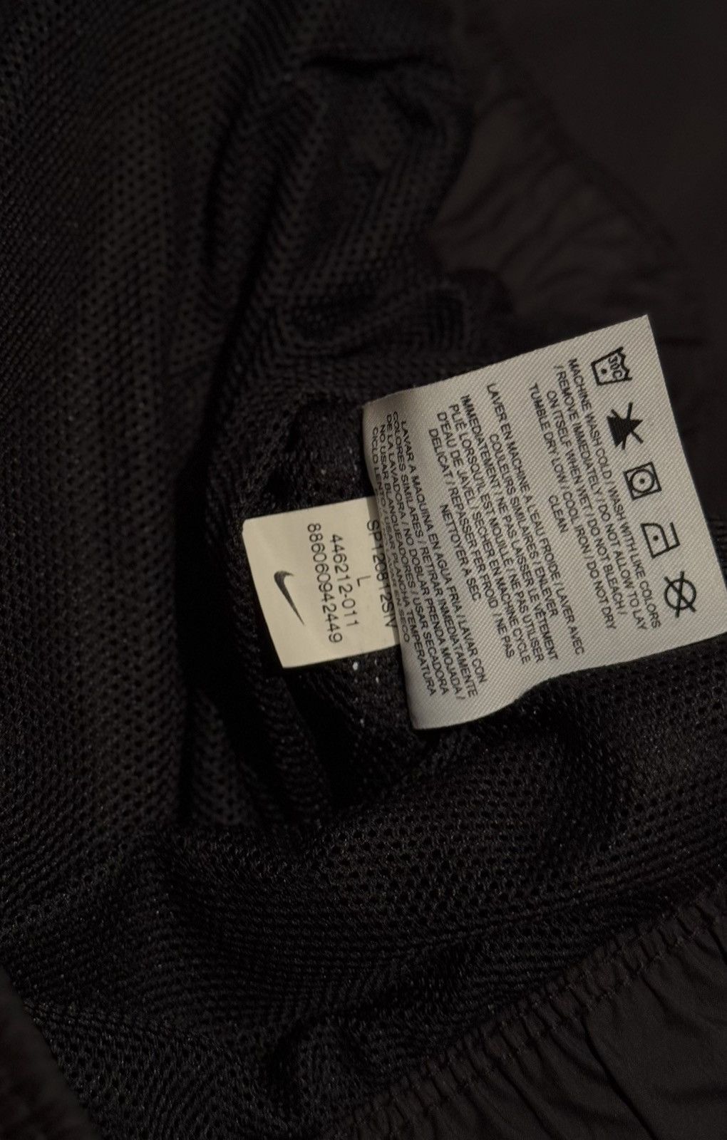 Vintage Vintage Nike Nylon Pants Size US 33 - 11 Thumbnail
