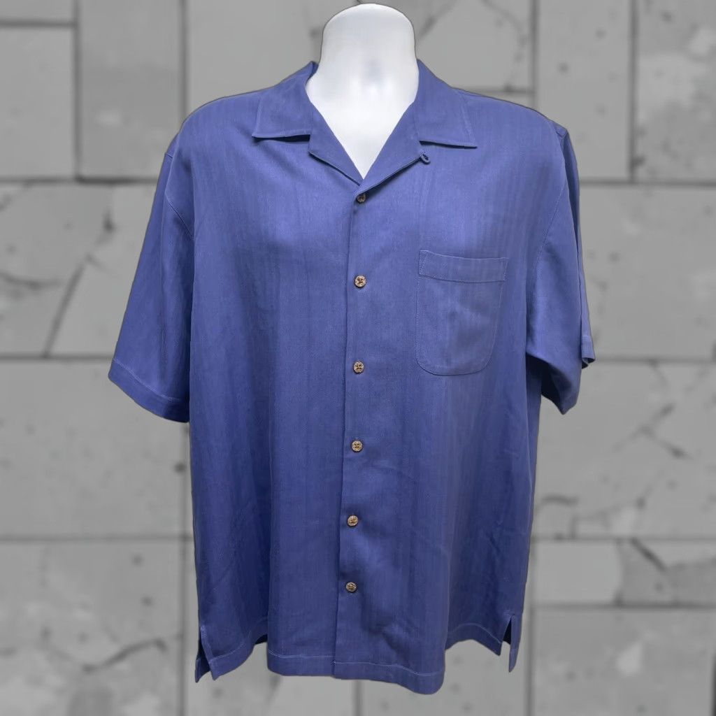 Tommy Bahama VINTAGE Tommy Bahama Shirt Hawaiian Silk Button-Down Short Sleeve M Dark Blue Mens M Size US M / EU 48-50 / 2 - 1 Thumbnail