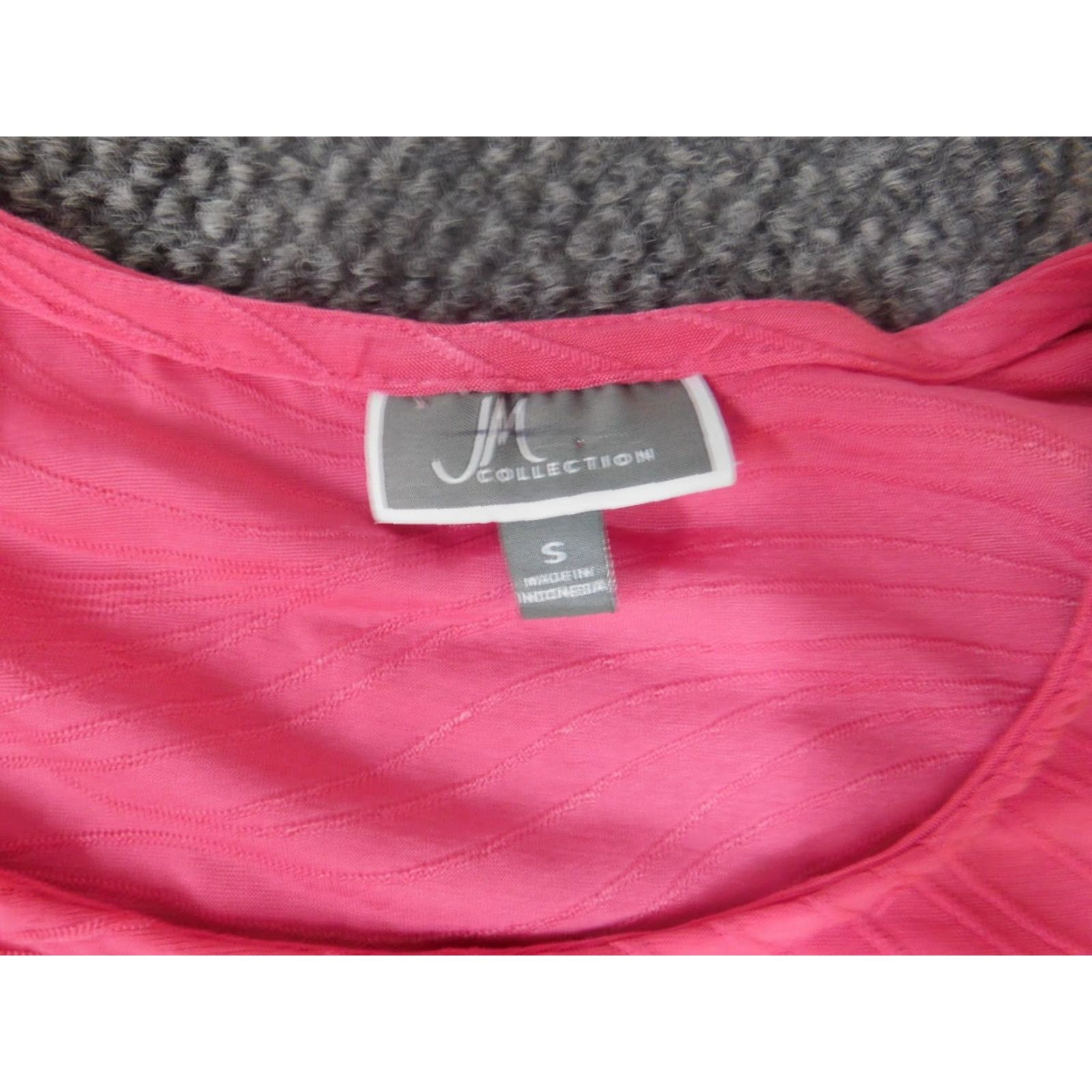JM Collection JM Collection Shirt Womens Small Pink Polyester Stretch Crew Neck Pullover Casual Blouse Size S / US 4 / IT 40 - 5 Thumbnail
