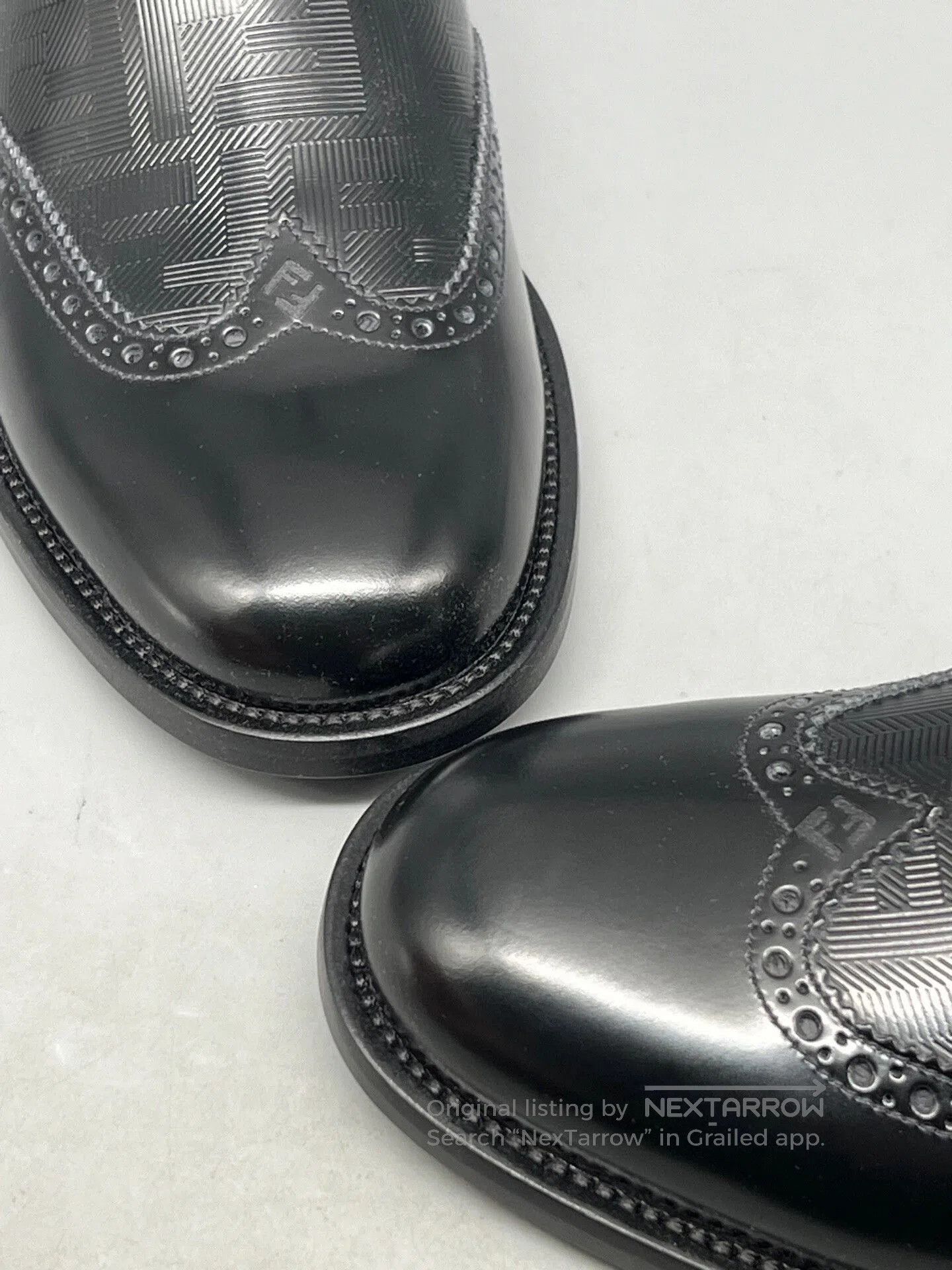 Fendi fendi black leather chelsea boots for men. Size US 7 / EU 40 - 5 Thumbnail