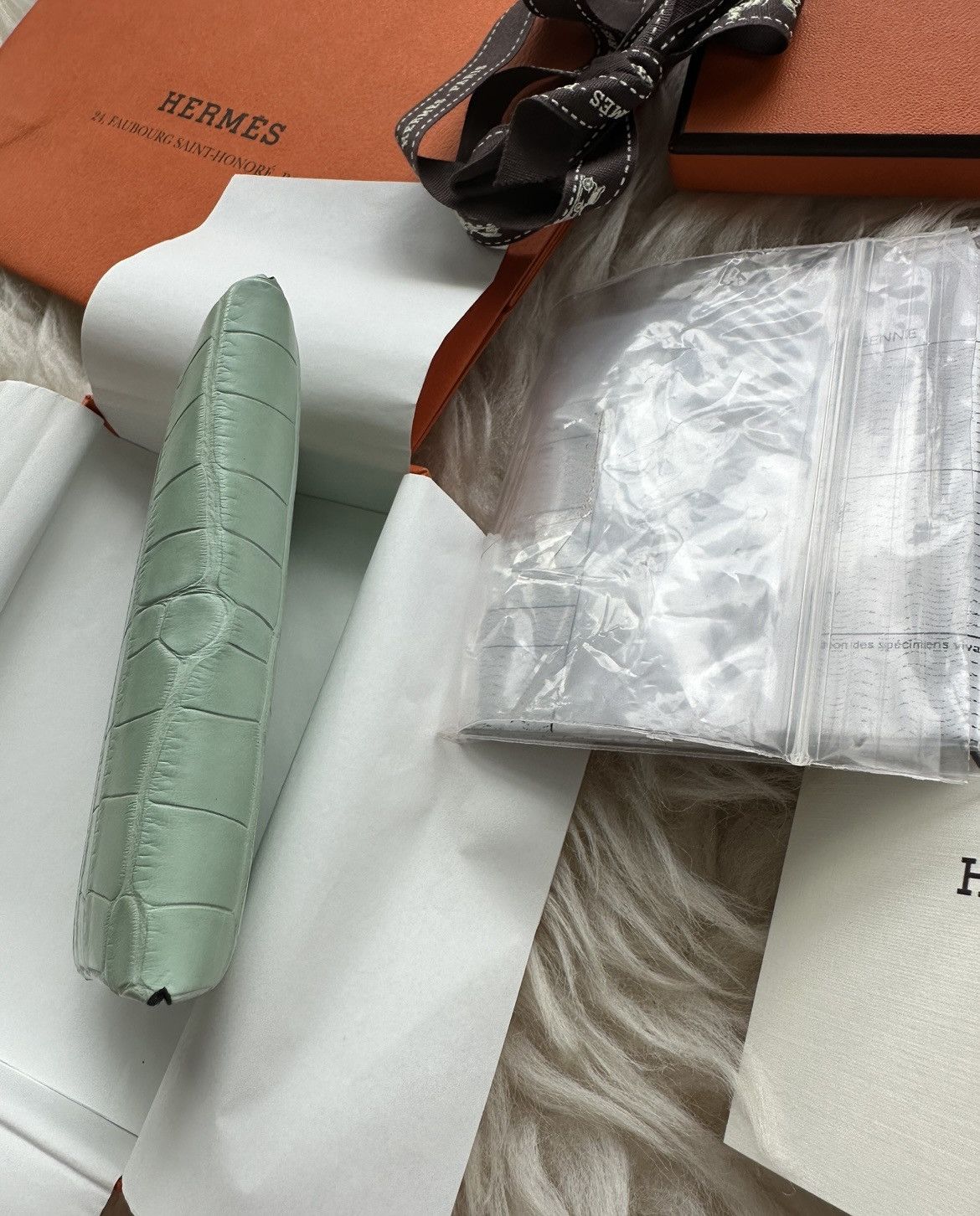 Hermes Super Rare Brand New Hermes Matte Croc 🐊 Calvi Wallet Size ONE SIZE - 7 Thumbnail