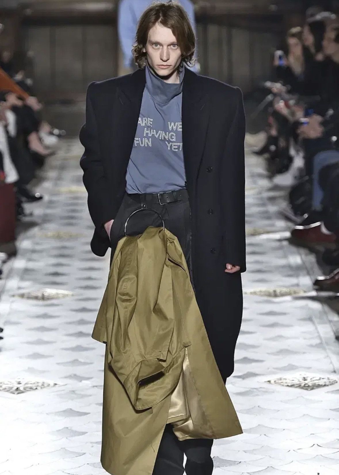 Vetements *archived* Vetements Neck Logo Wool Coat Size US XS / EU 42 / 0 - 10 Thumbnail