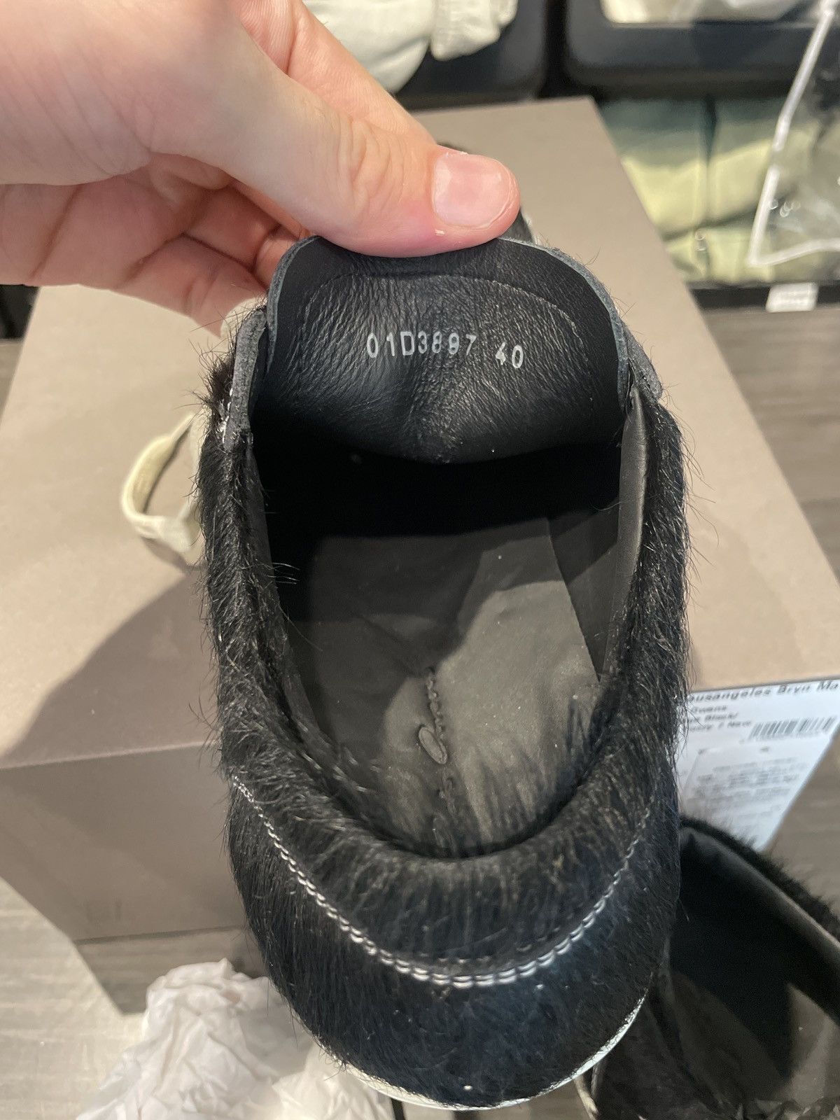 Rick Owens Rick Owens Fuzzy Pony Hair Vintage Black Milk Size US 7 / EU 40 - 3 Thumbnail