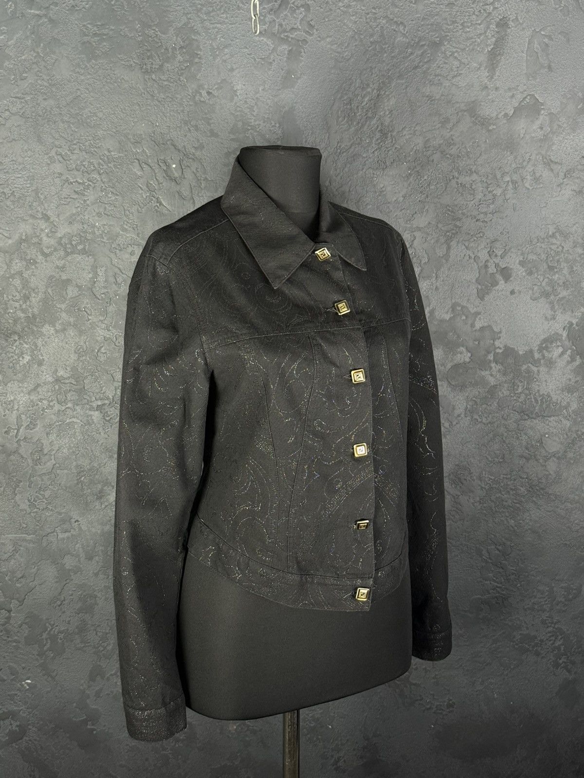 Vintage Versace Classic V2 Vintage 90s Women’s Black Jacket Size 46 Size L / US 10 / IT 46 - 8 Thumbnail