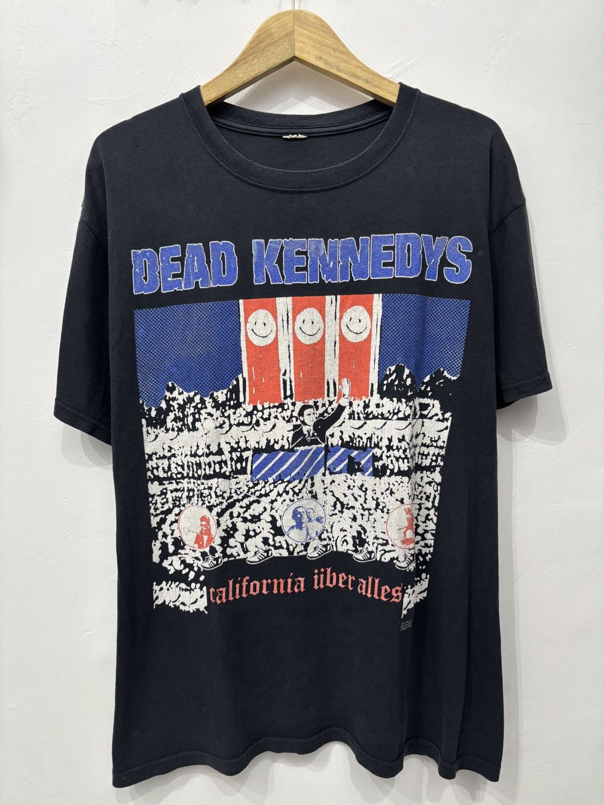 Band Tees Vintage Y2K Dead Kennedys Punk Rock Shirt Size US L / EU 52-54 / 3 - 1 Thumbnail