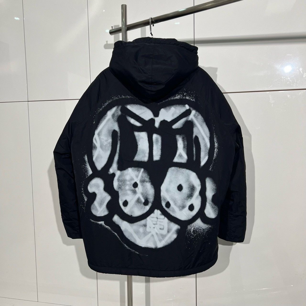 Givenchy GIVENCHY x Chito Back Print Coat Size US L / EU 52-54 / 3 - 1 Thumbnail