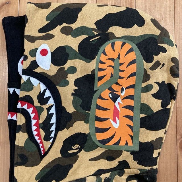 Bape BAPE Double Shark Full Zip Hoodie 1st Camo Yellow APE Size US XXL / EU 58 / 5 - 5 Thumbnail