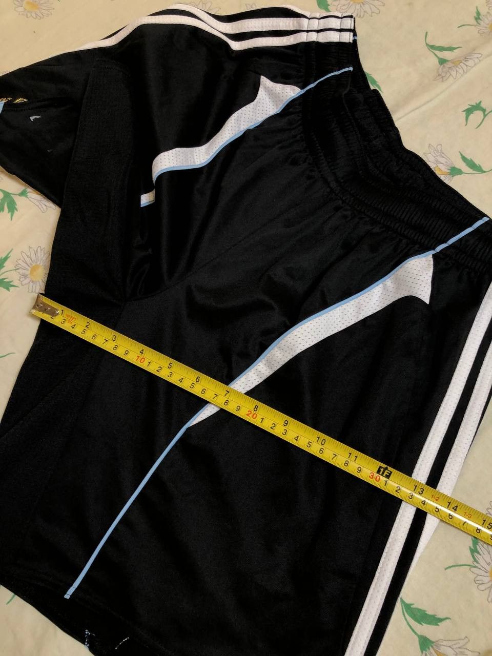 Adidas Rare Newcastle United Home Football Shorts Adidas Size US 30 / EU 46 - 3 Thumbnail