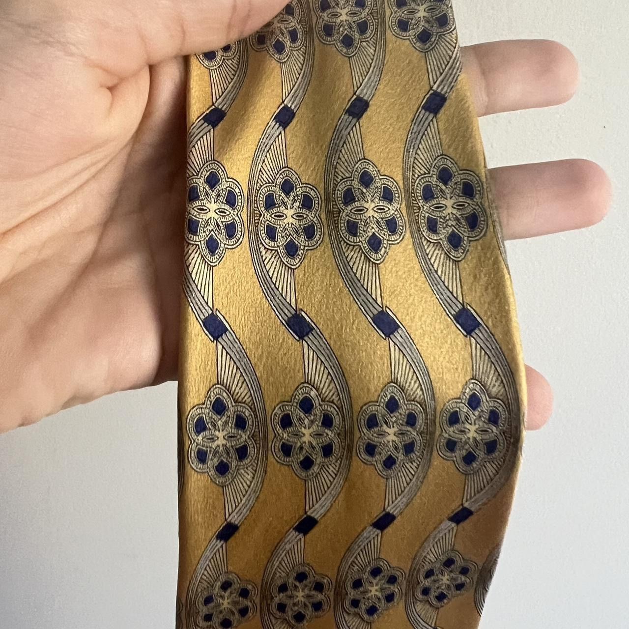 Valentino × Vintage Valentino Gold Necktie Size ONE SIZE - 5 Thumbnail