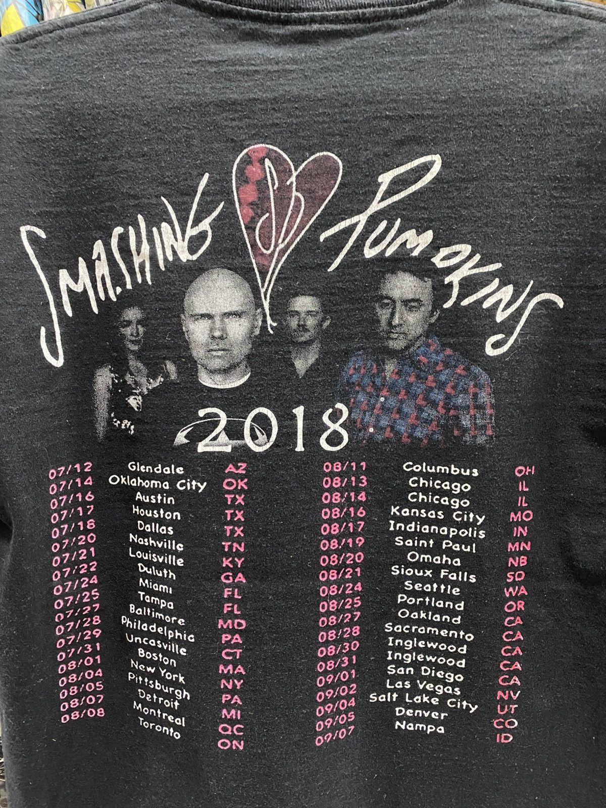 Band Tees SMASHING PUMPKINS 2018 TOUR TSHIRT Size US M / EU 48-50 / 2 - 2 Thumbnail