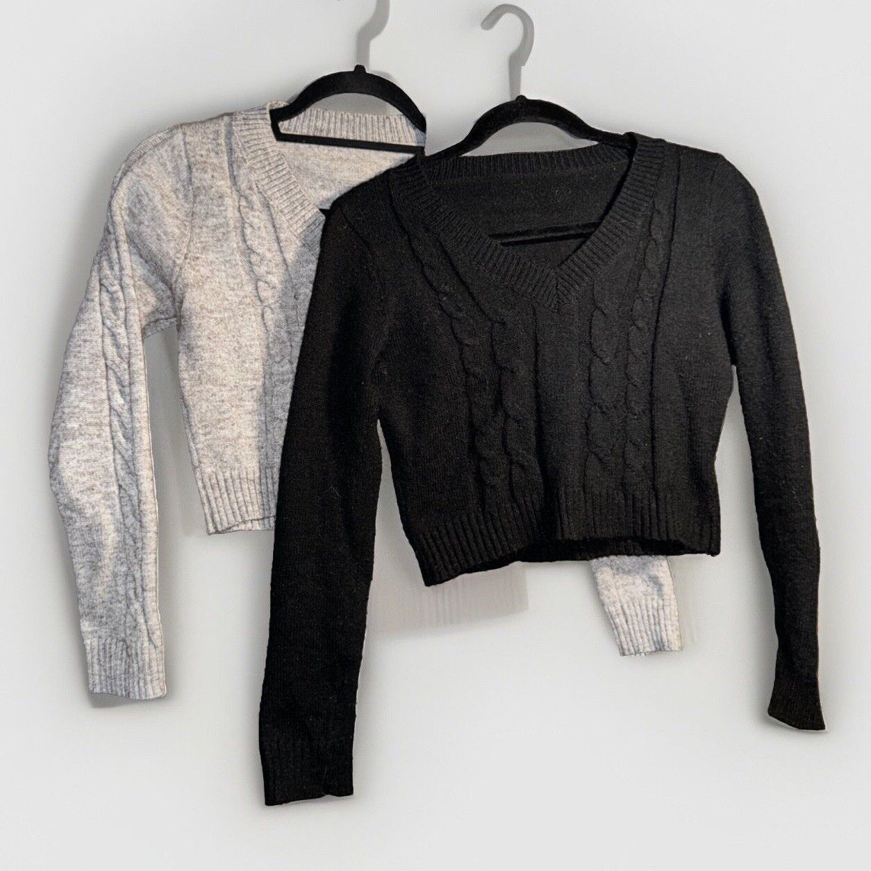 Shein SHEIN Long Sleeve Crop Cable Knit Sweater Womens S Lot Of 2 Size XXS / US 00 / IT 34 - 1 Thumbnail