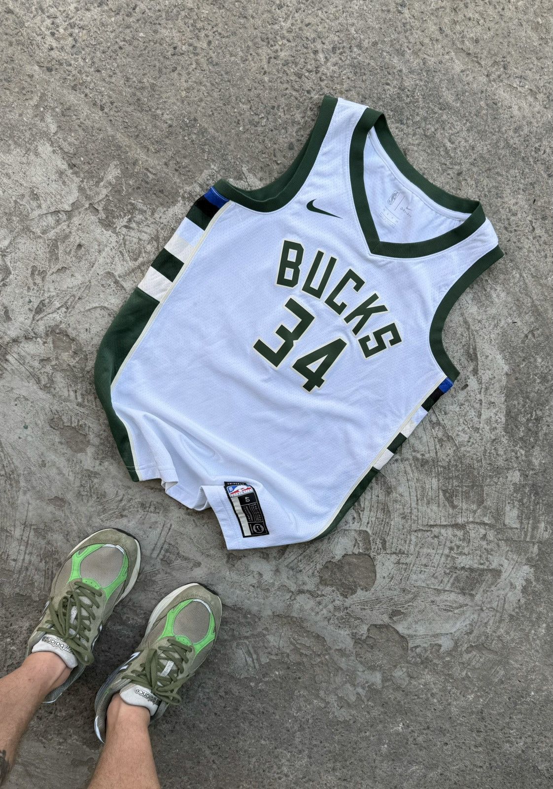 Nike Nike 34 Antetokounmpo NBA Milwaukee BUCKS Swingman Jersey Size US S / EU 44-46 / 1 - 1 Thumbnail