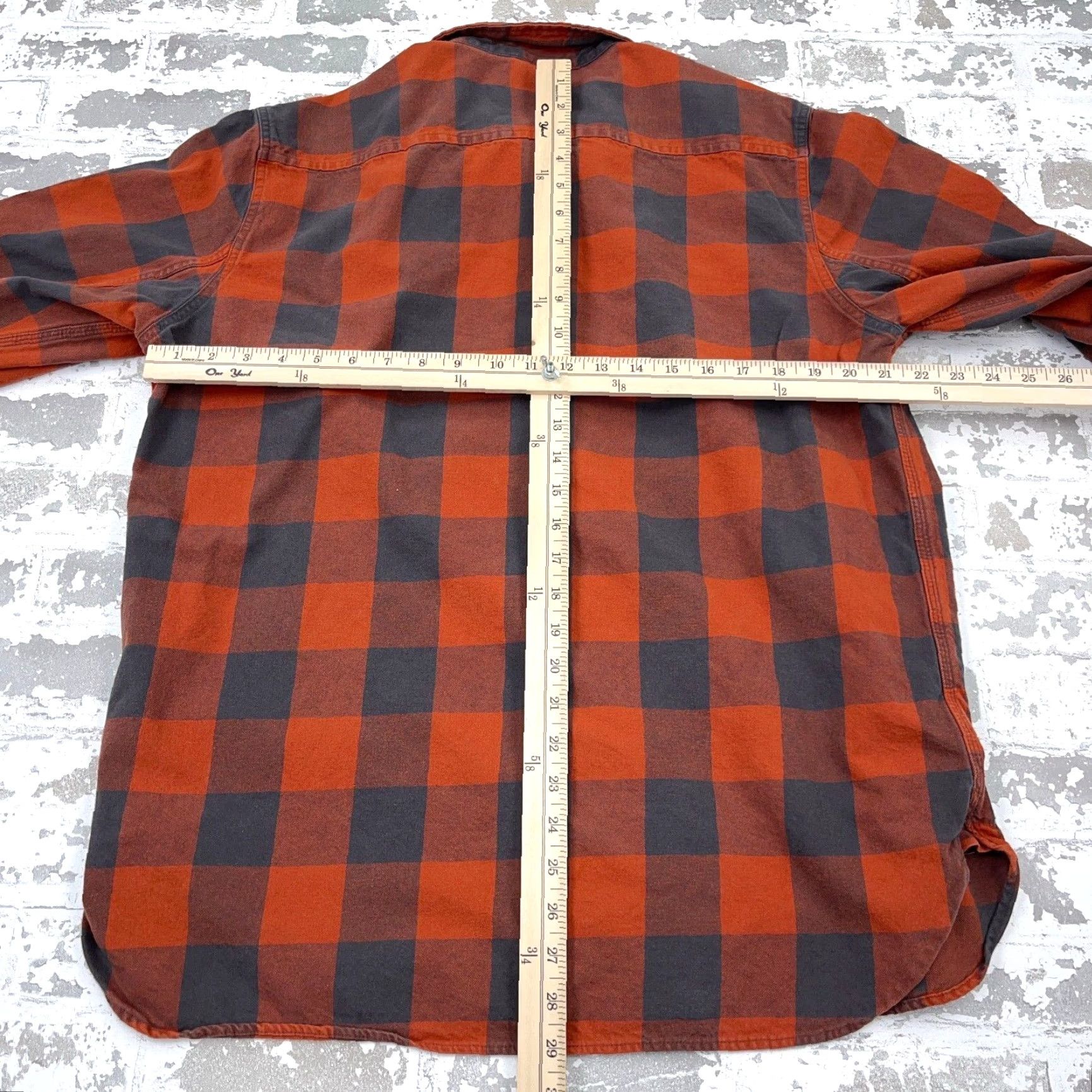 Mountain Hardwear VINTAGE Mountain Hardwear Shirt Men XL Orange Gray Buffalo Plaid Button Up Twill Denim Size US XL / EU 56 / 4 - 7 Thumbnail